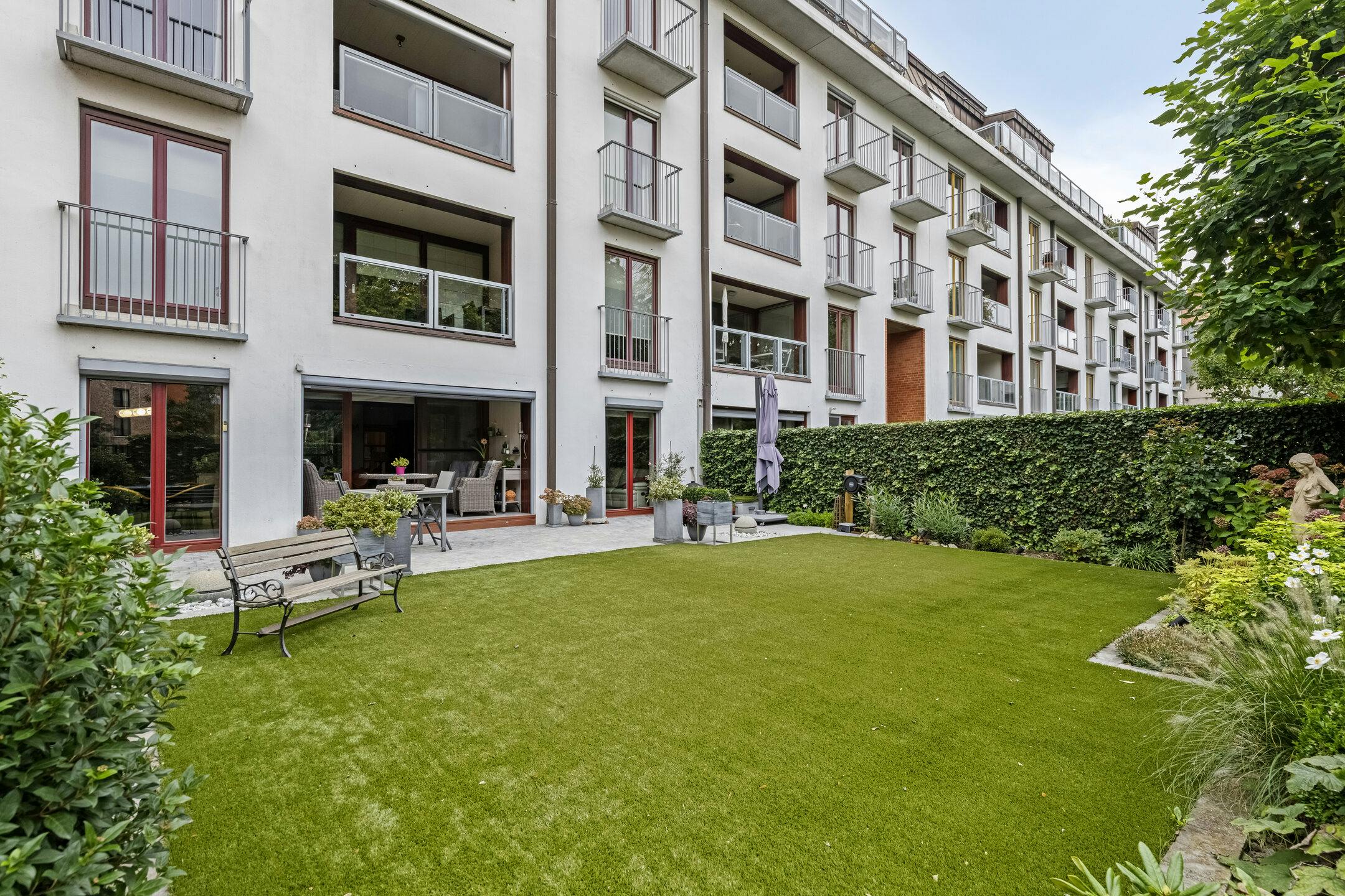 Appartement met tuin en garage in Kortrijk centrum foto 11