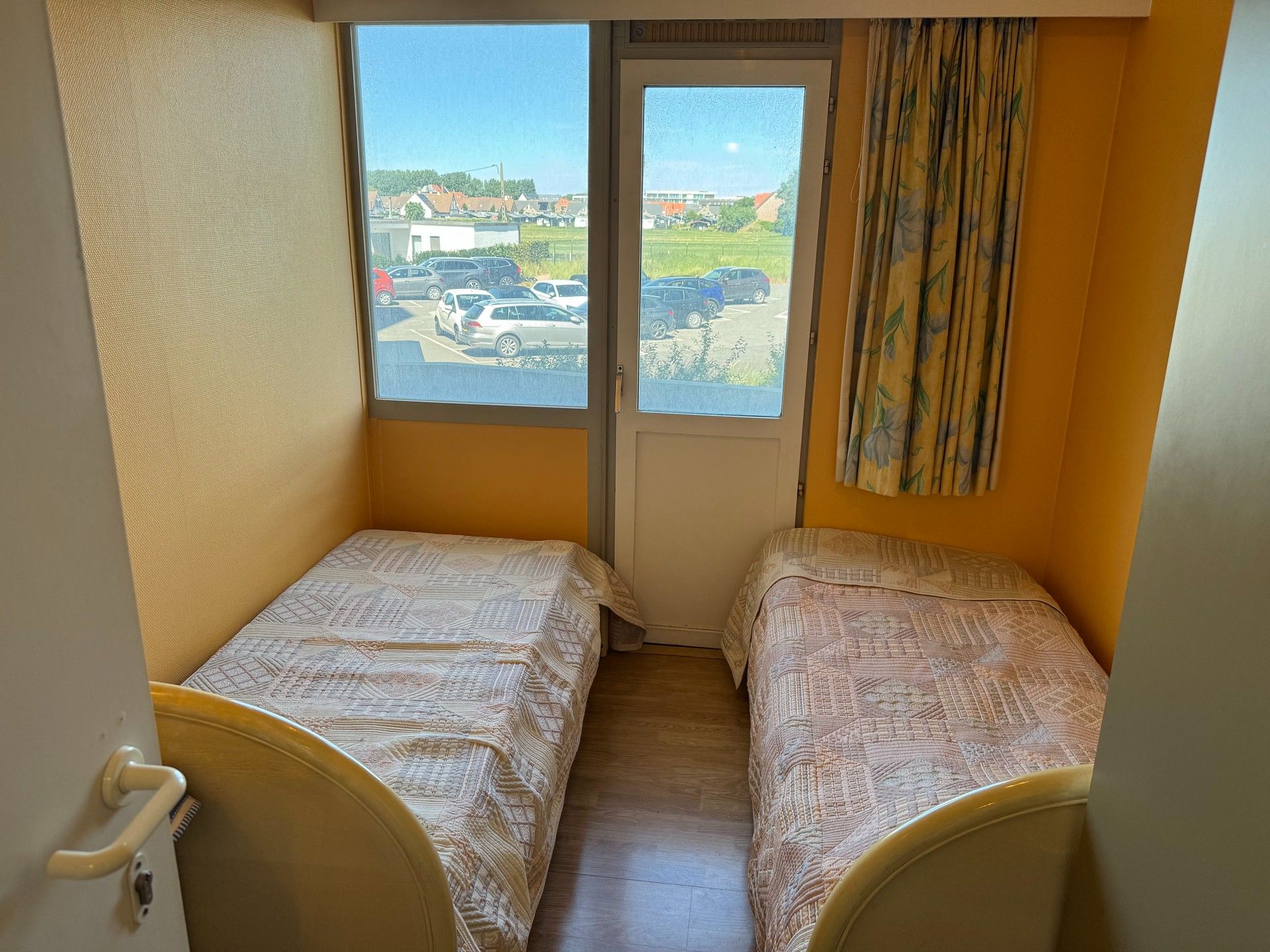 Studio met 2 slaapkamers te koop in het Park Atlantis te De Haan. foto 8