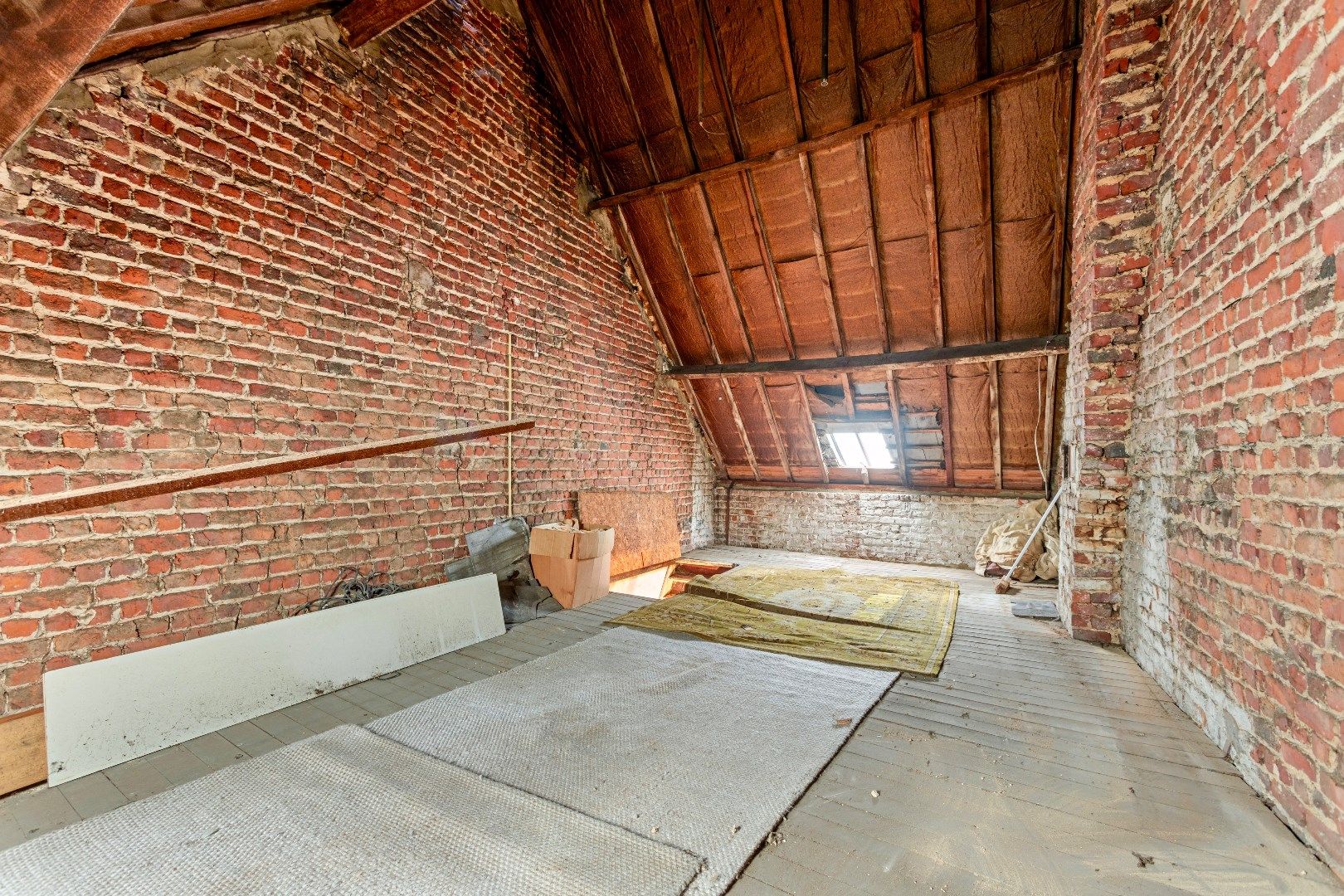 Handelspand met woonst gelegen te Halle foto 15