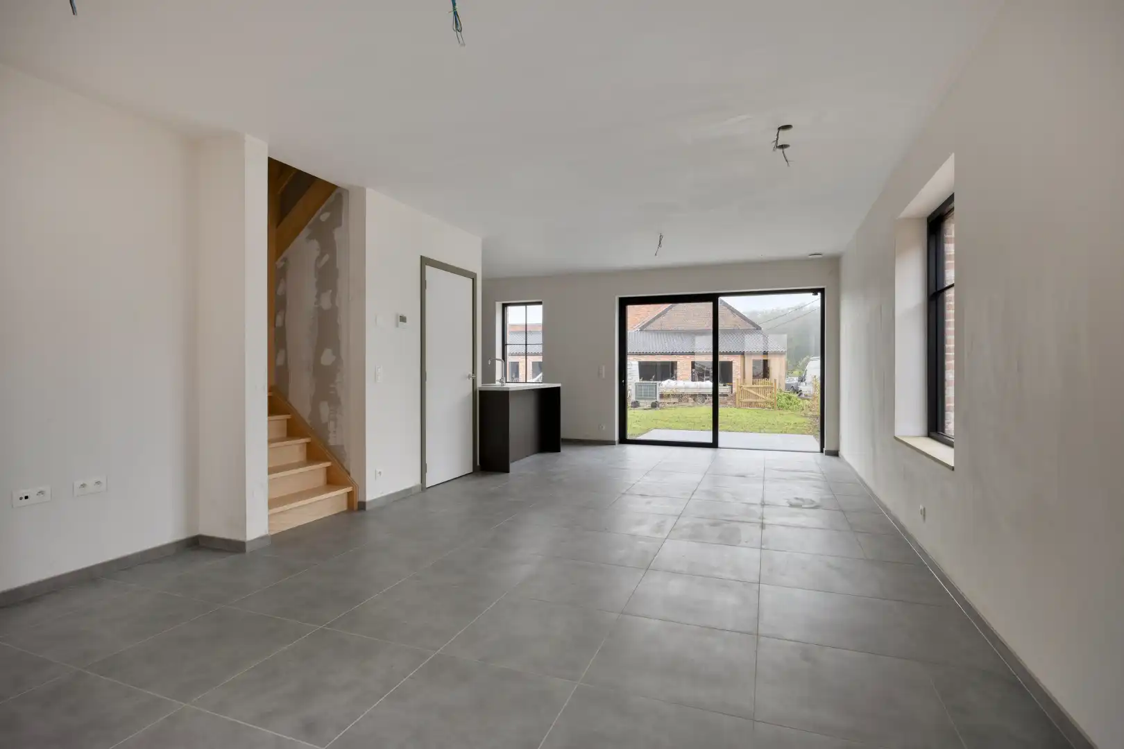Afgewerkte halfopen bebouwing met 3 slaapkamers, tuin, terras en garage in Kerkom! - EPB A kWh/m² - bewoonbare opp. 147 m² - 6% BTW Mogelijk foto 6