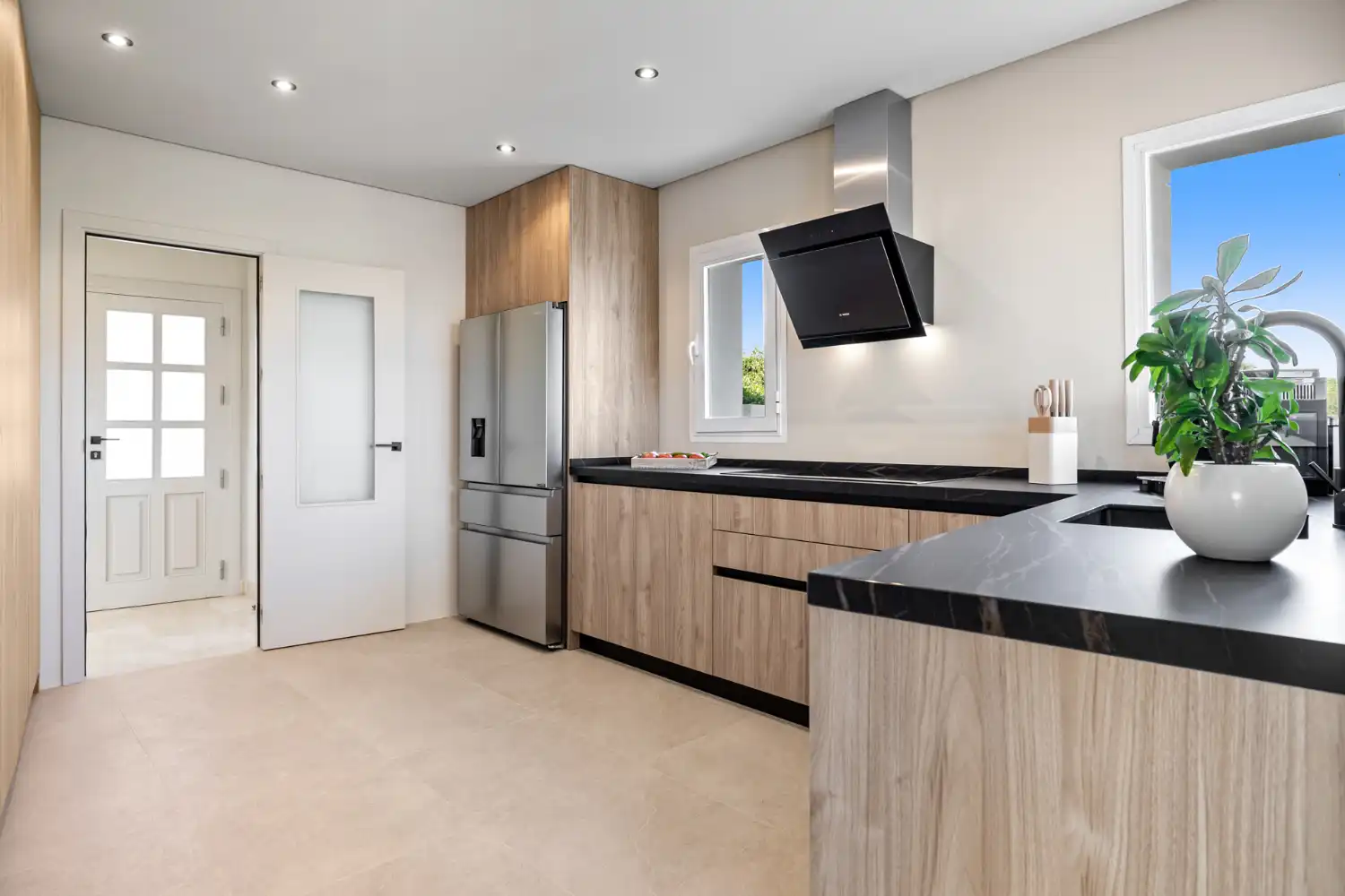 Riante villa bij het prachtige Los Flamingos te Benahavís, Spanje foto 44