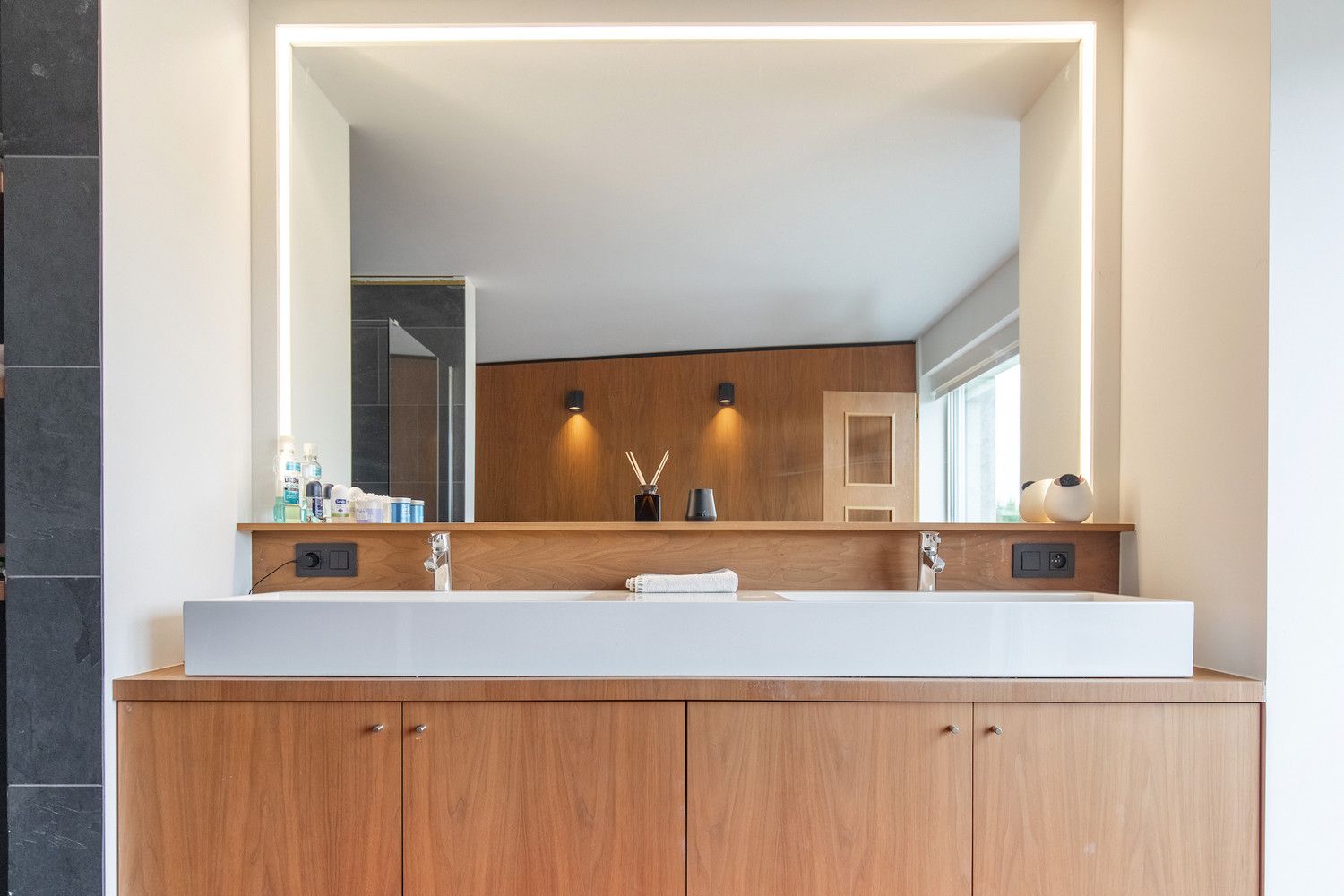 Moderne architectuurwoning op een perceel van 20a foto 48