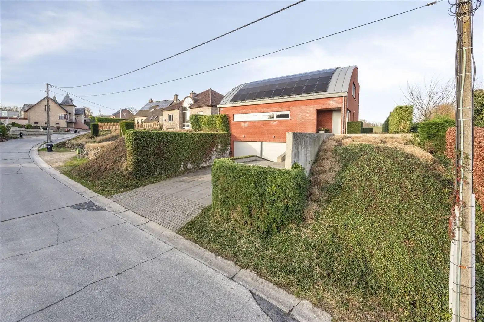 Ruime woning te koop met 5 slaapkamers foto 24