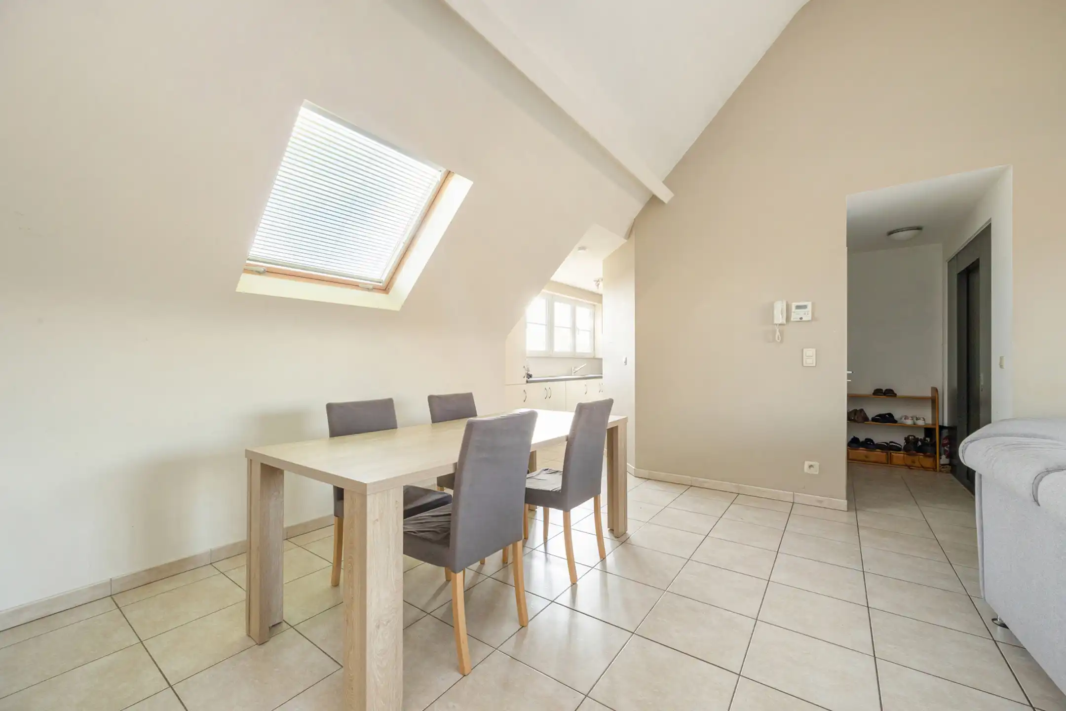 Instapklaar appartement op wandelafstand van het centrum foto 2