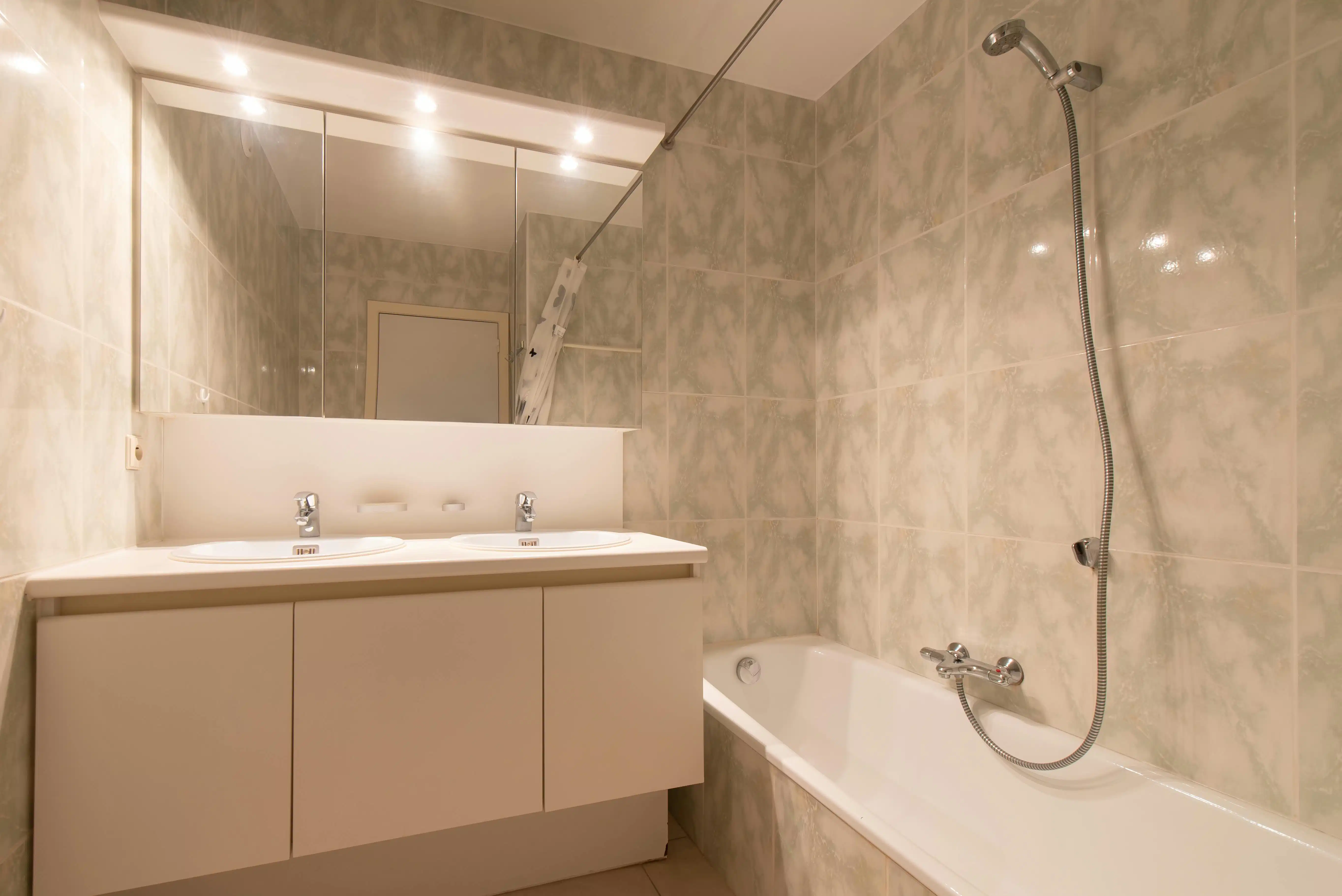 Centraal gelegen instapklaar appartement centrum Oostende  foto 7