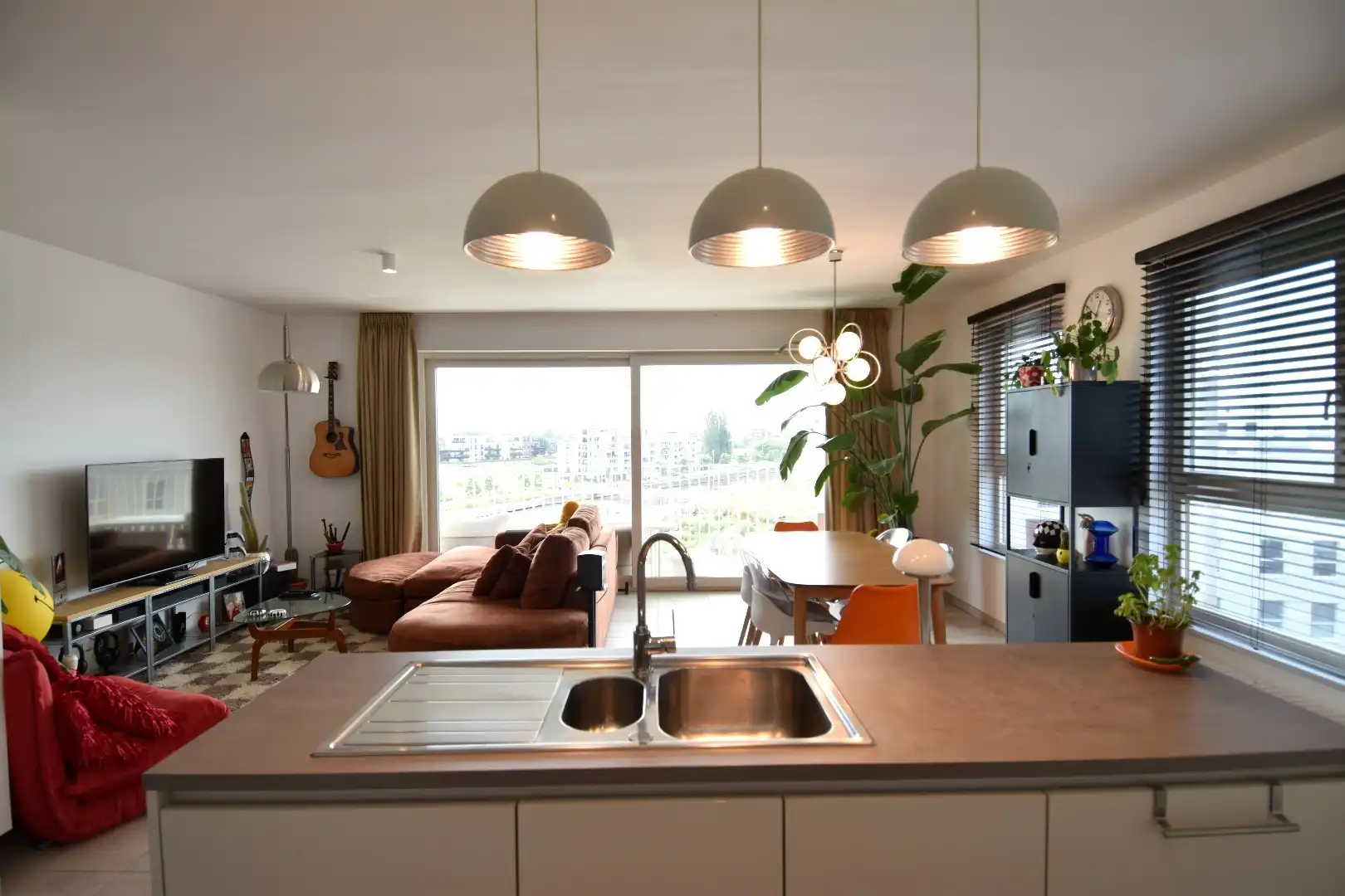 Prachtig 2-slaapkamerappartement (BJ 2021) met zicht op de Leie te koop in Harelbeke foto 4