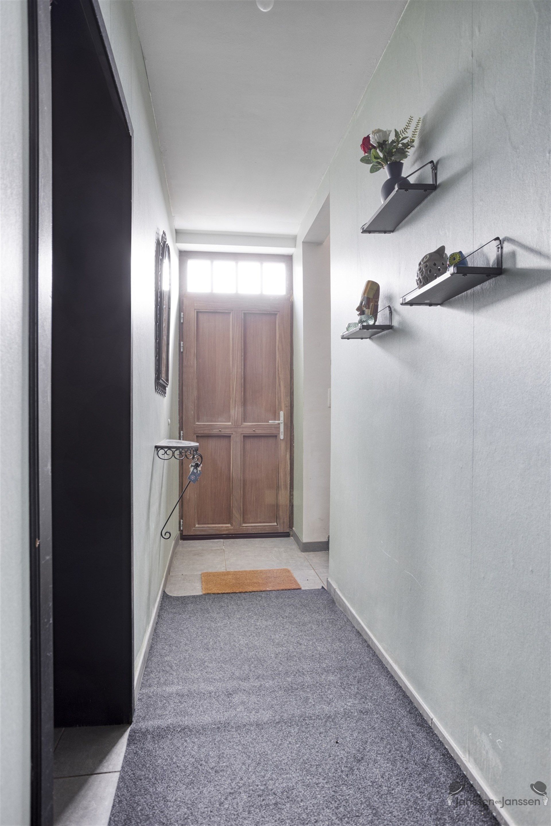 Gerenoveerde energiezuinige woning in het landelijke Budingen foto 4