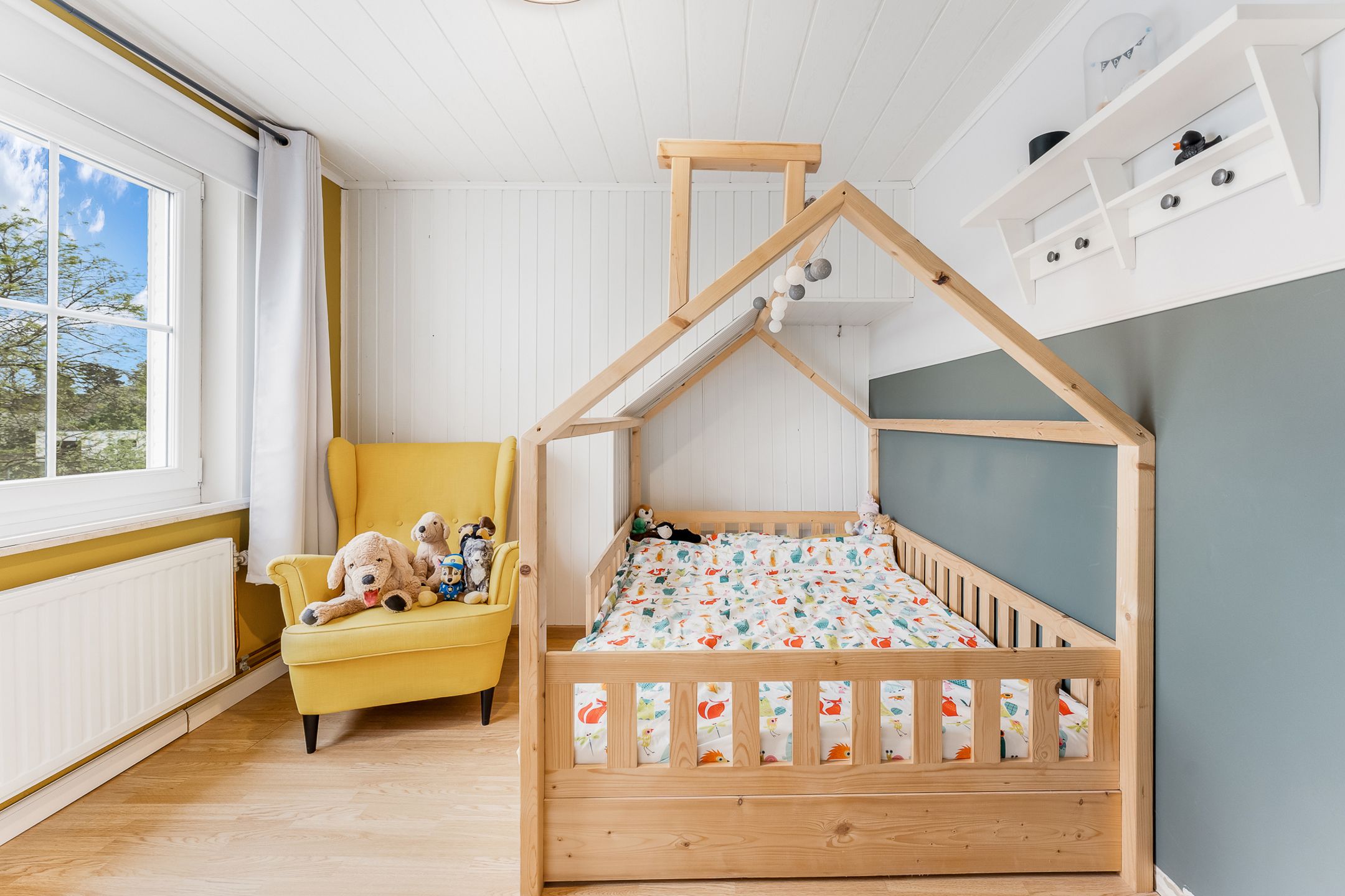 Hedendaagse gezinswoning met garage te Val-Meer foto 14