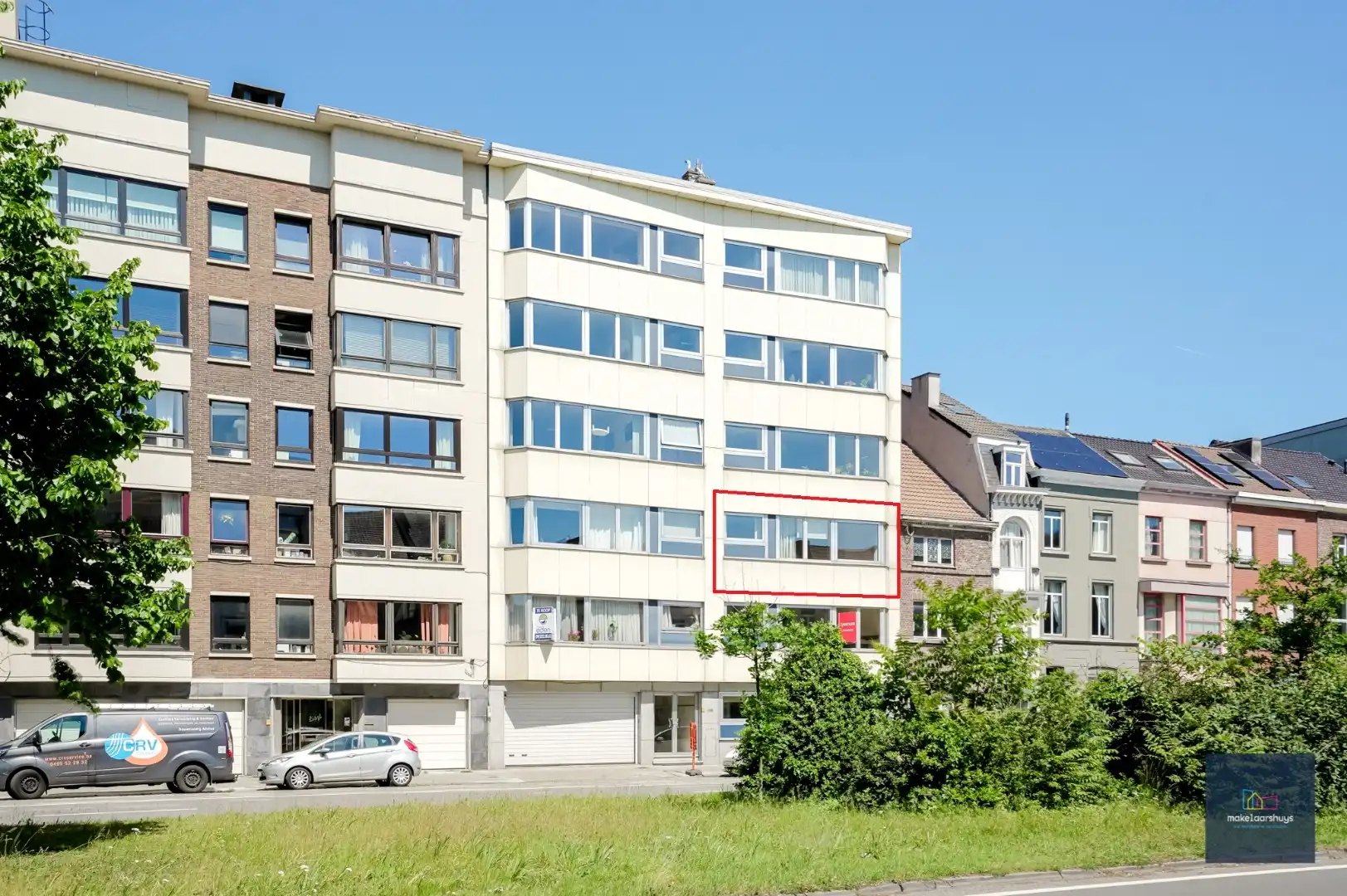 Te renoveren, ruim 3-slp.app met garage en kelder (Plan uw bezoek)  foto {{pictureIndex}}