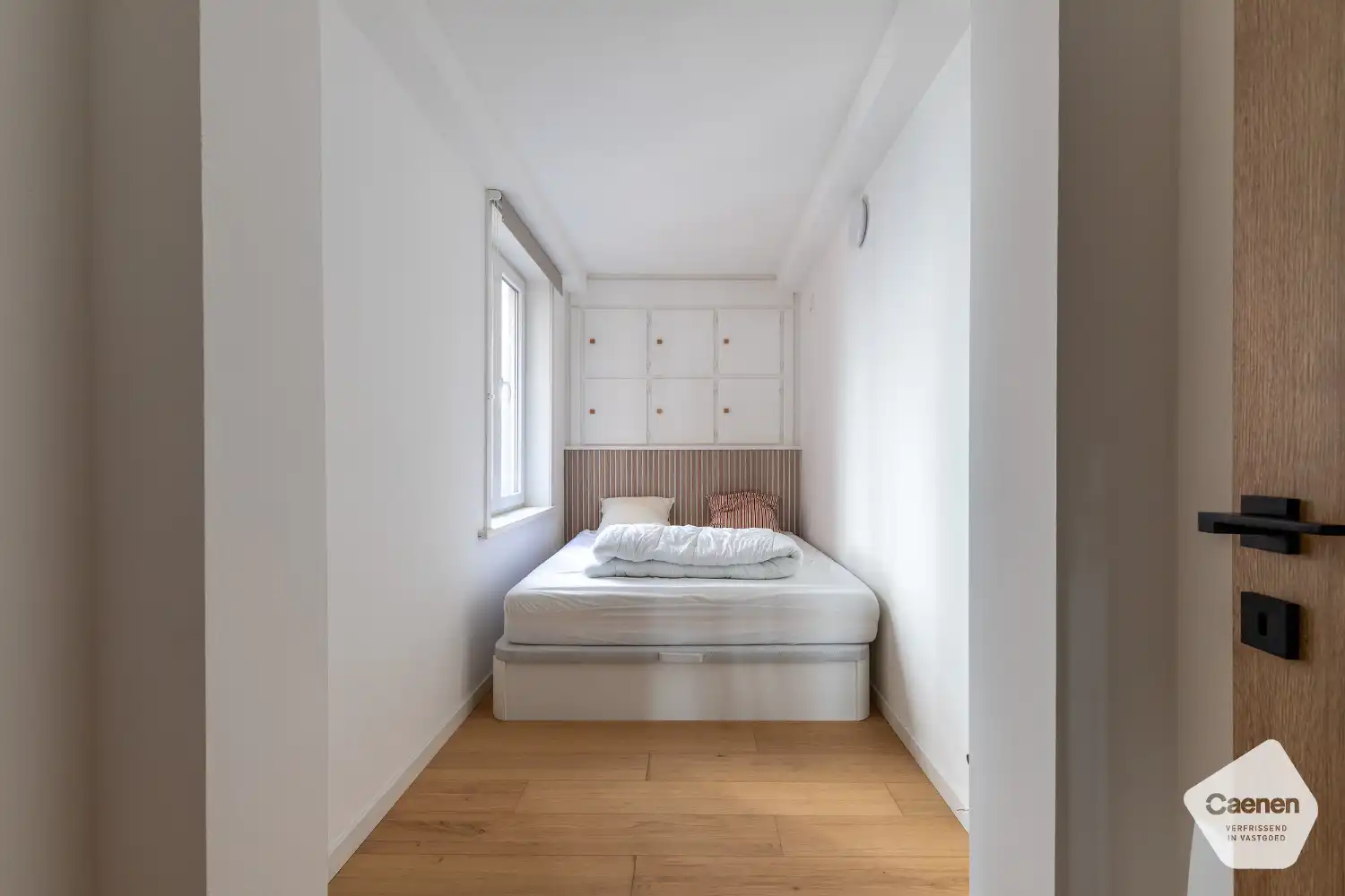 Stijlvol gerenoveerd appartement met moderne afwerking foto 11