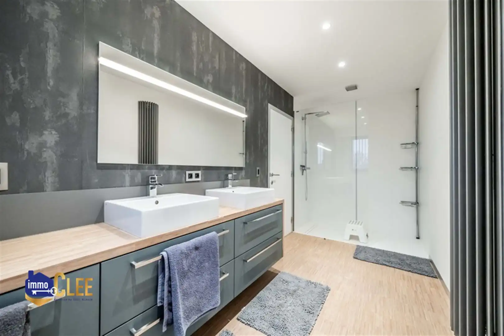 Uniek combinatiepand met conciergewoning en bedrijfshal in KMO-zone Sint-Truiden foto 13