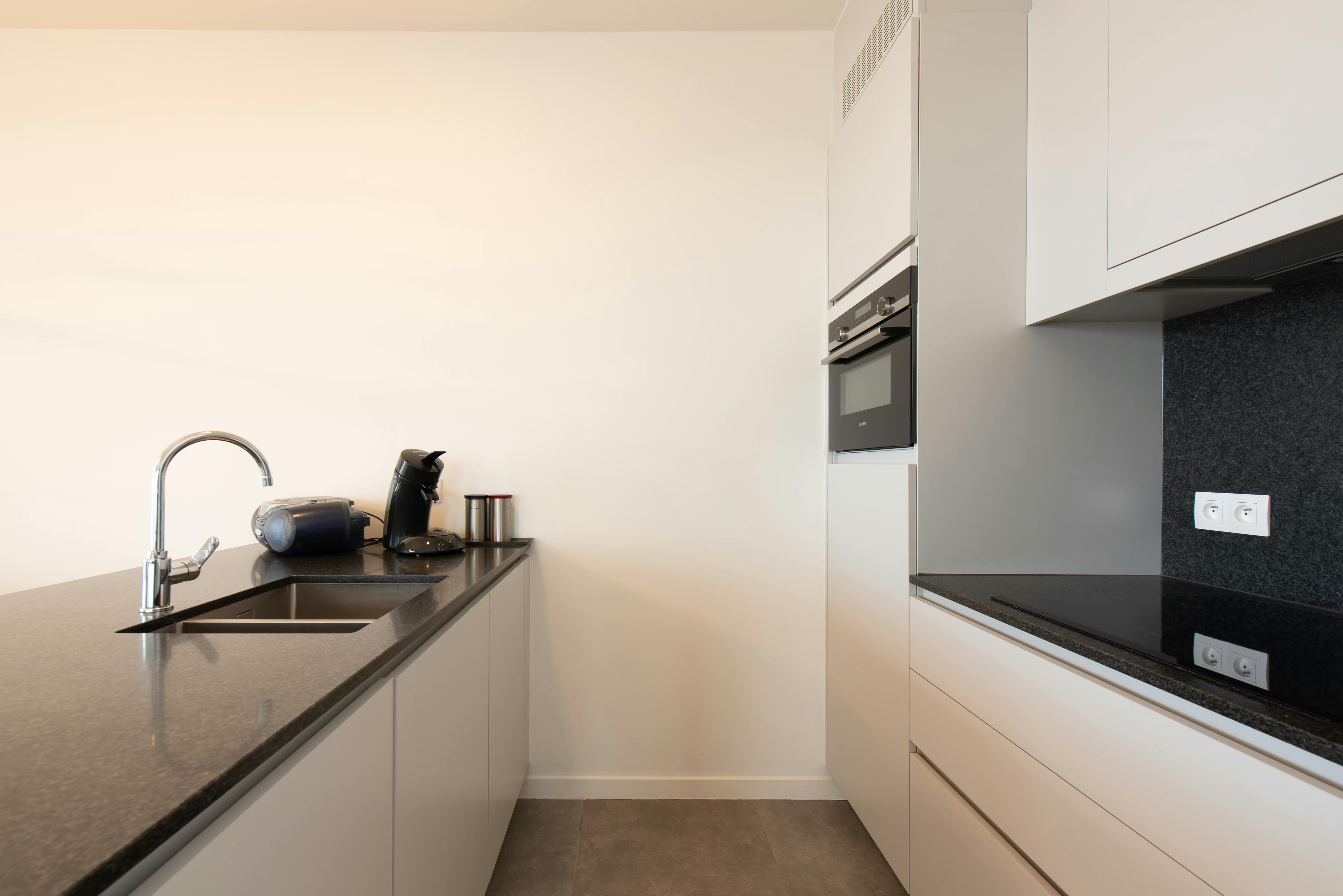 Prachtig 2 slaapkamer appartement met zicht op zee  foto 7