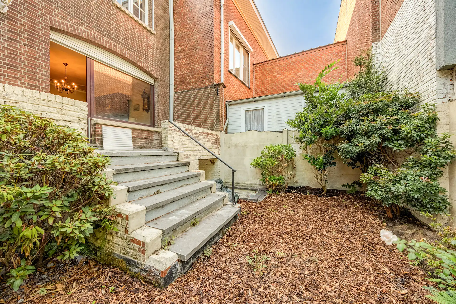 Karaktervolle bel-étage woning met garage en tuin foto 8