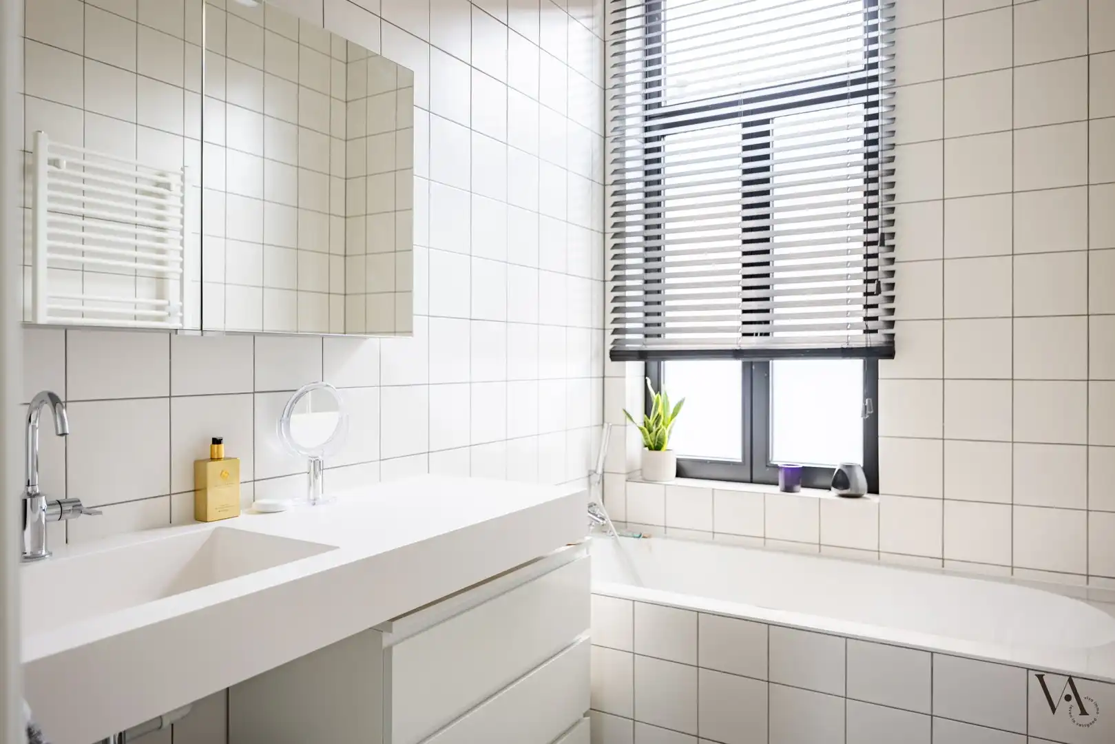 Exclusief triplexappartement met 4 slaapkamers in gerenoveerde herenwoning foto 13