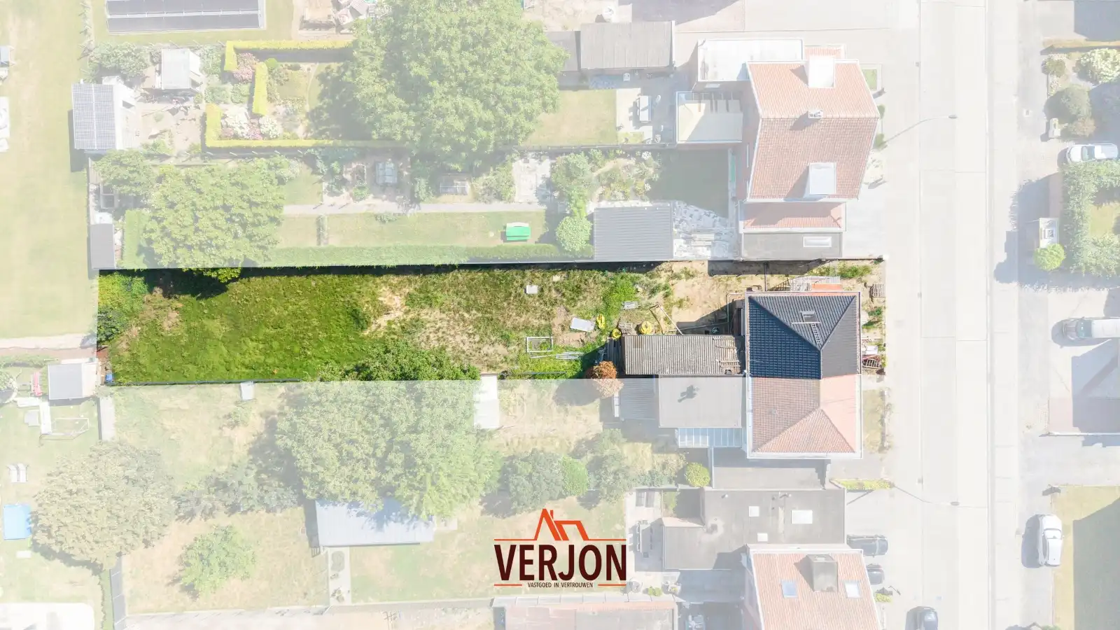 Hoofdfoto van de publicatie: Karaktervolle woning op een perceel van 708 m² met vergund renovatie- en uitbreidingsproject