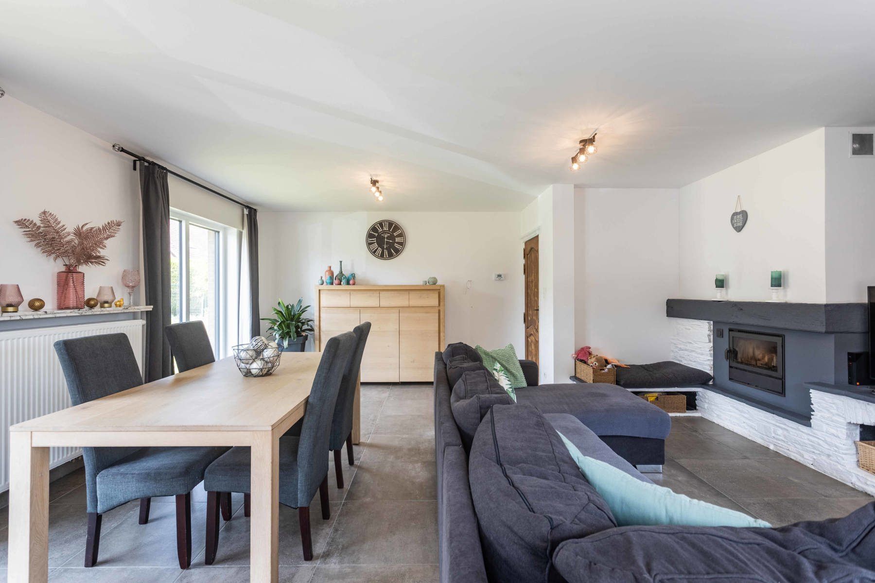 Rustig gelegen vrijstaande bungalow met 3 slaapkamers  foto 7