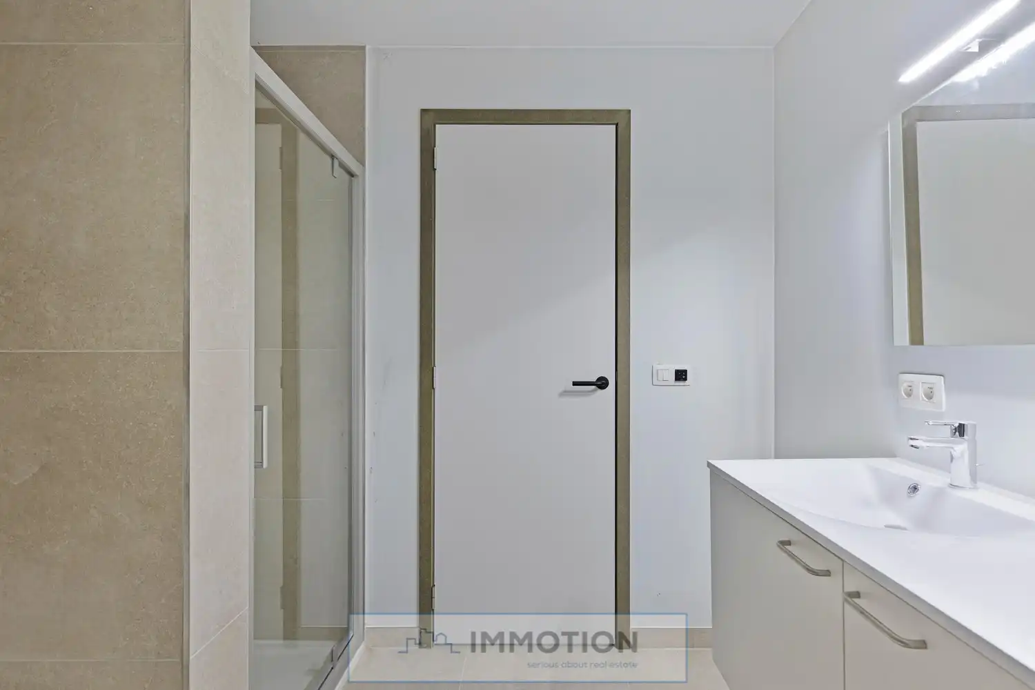 Nieuw 2-slaapkamerappartement met tuin en terras - KORTRIJKSTRAAT 127 ZWEVEGEM foto 6