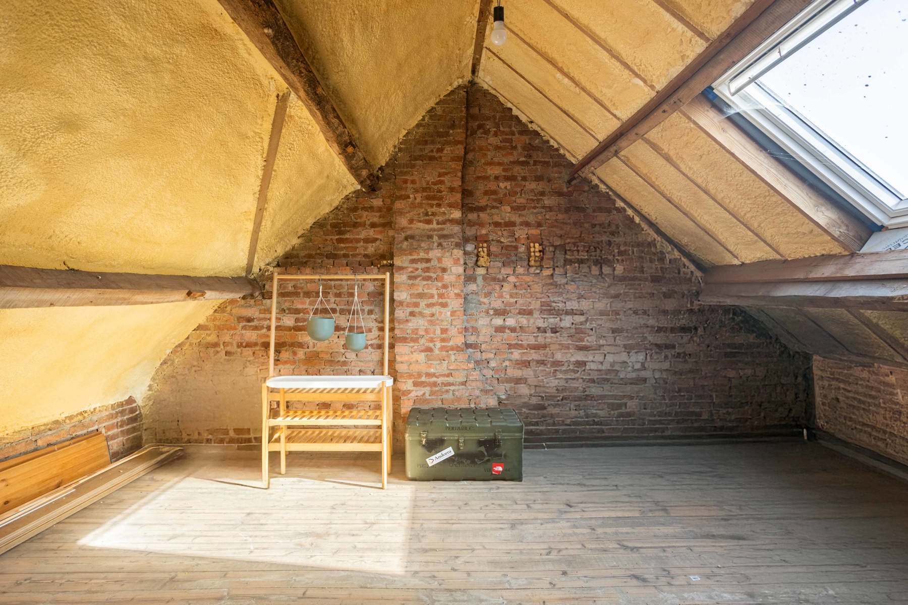 Veelzijdige (dubbele) woning met loods op ruim perceel foto 16