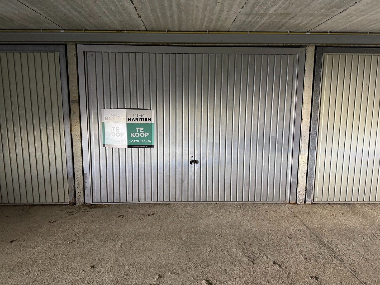 Garage te koop Sunparks Oostduinkerke foto {{pictureIndex}}