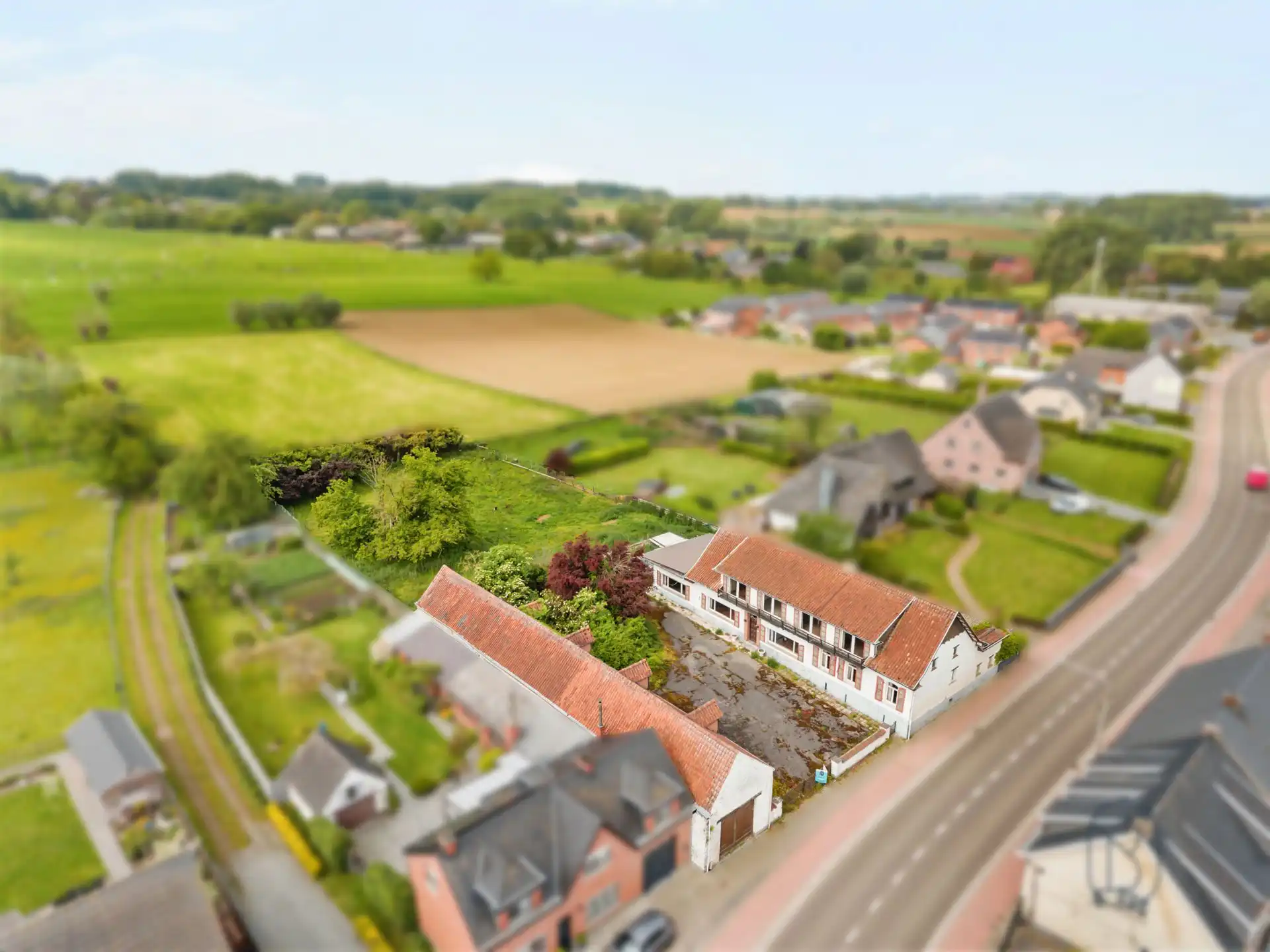 Te renoveren charmante hoeve met véél potentieel! foto 17