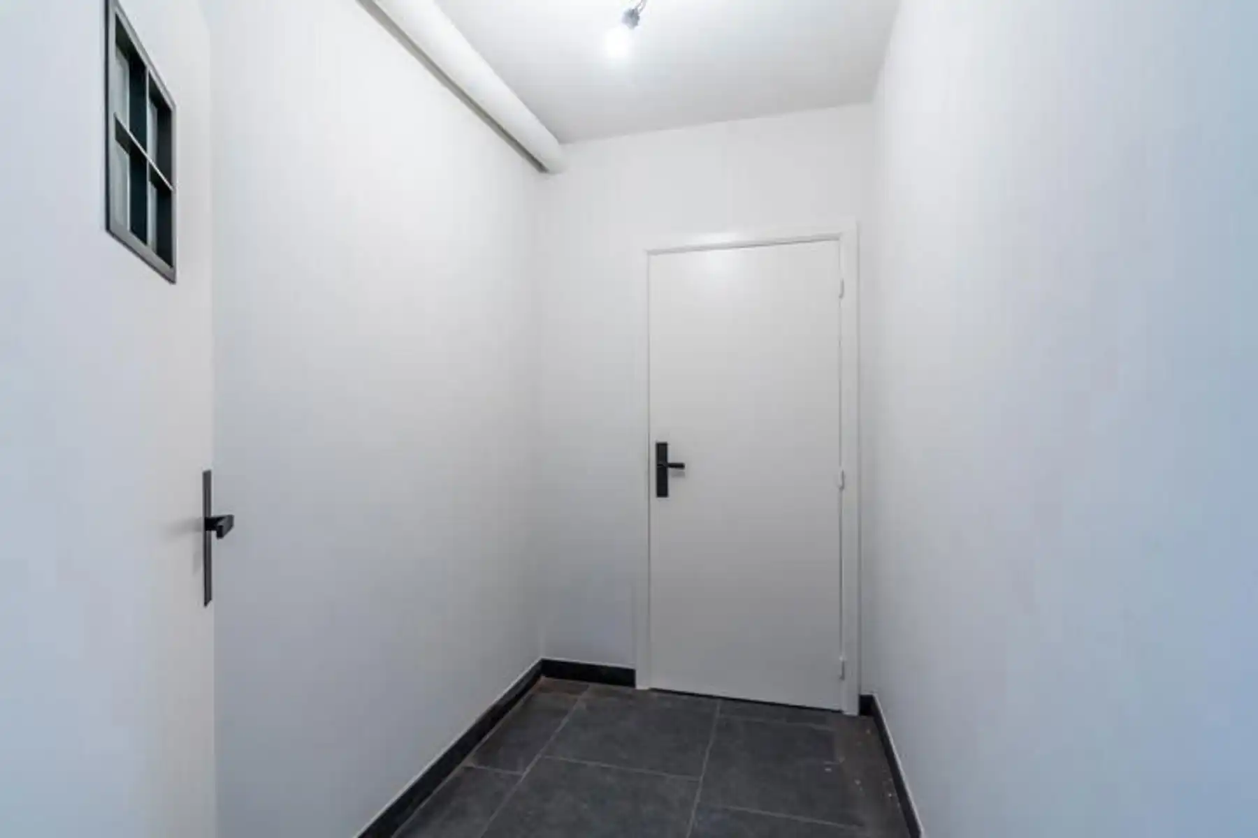 Instapklaar appartement met 2slpk. in rustige omgeving. foto 2