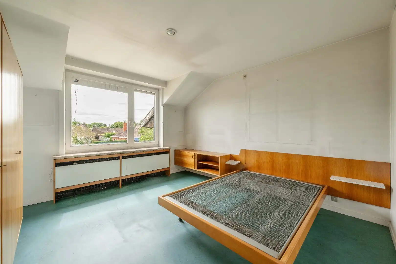 KARAKTERVOLLE ARCHITECTENWONING NABIJ CENTRUM MEULEBEKE foto 11