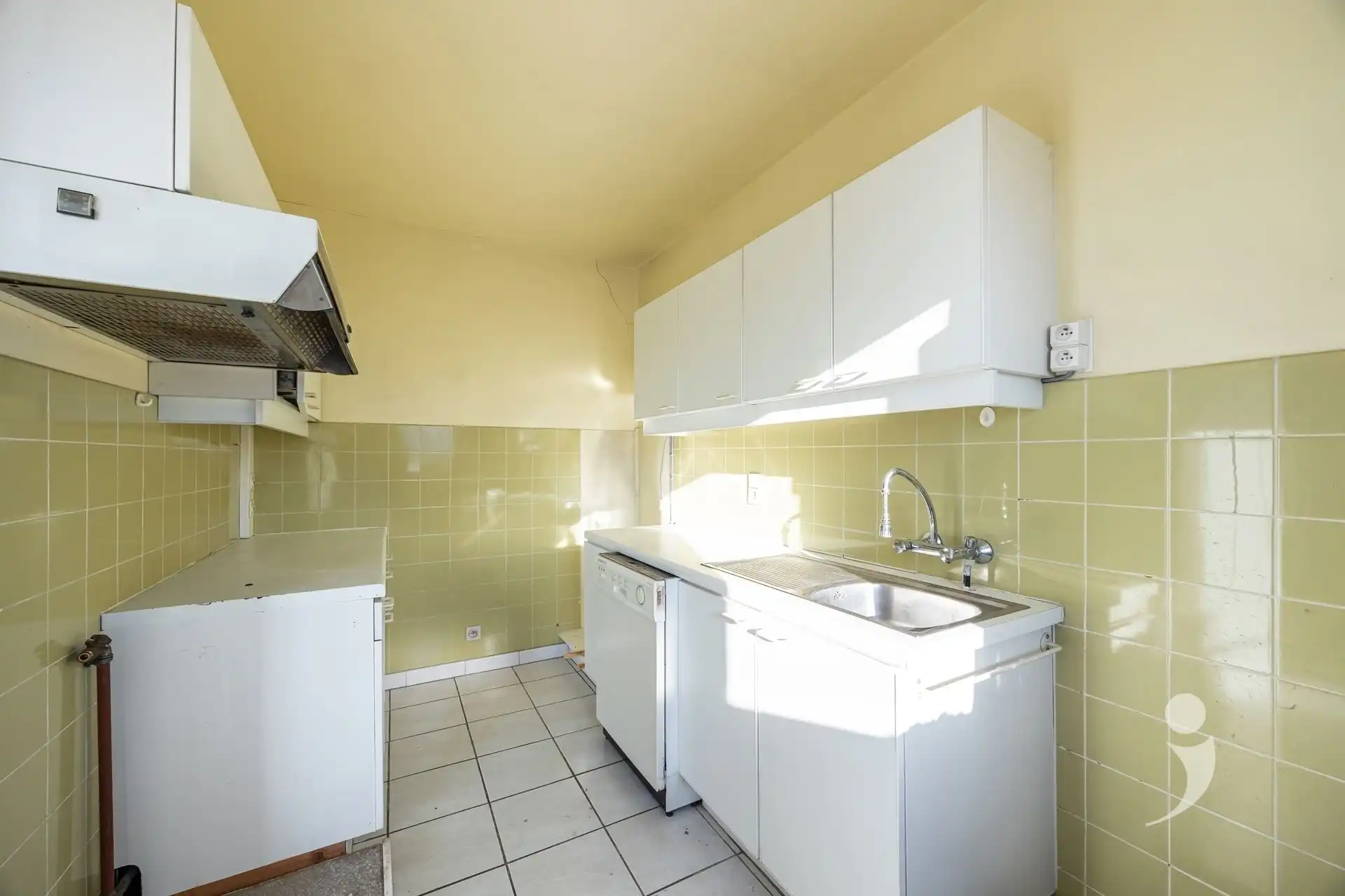 Te renoveren appartement in Mechelen  foto 10