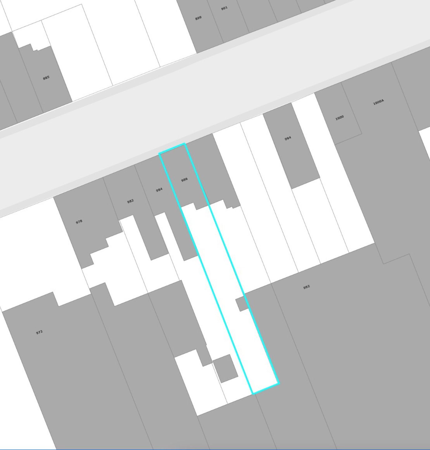 ONDER OPTIE - Huis te renoveren met een tuin van 250m² foto 19