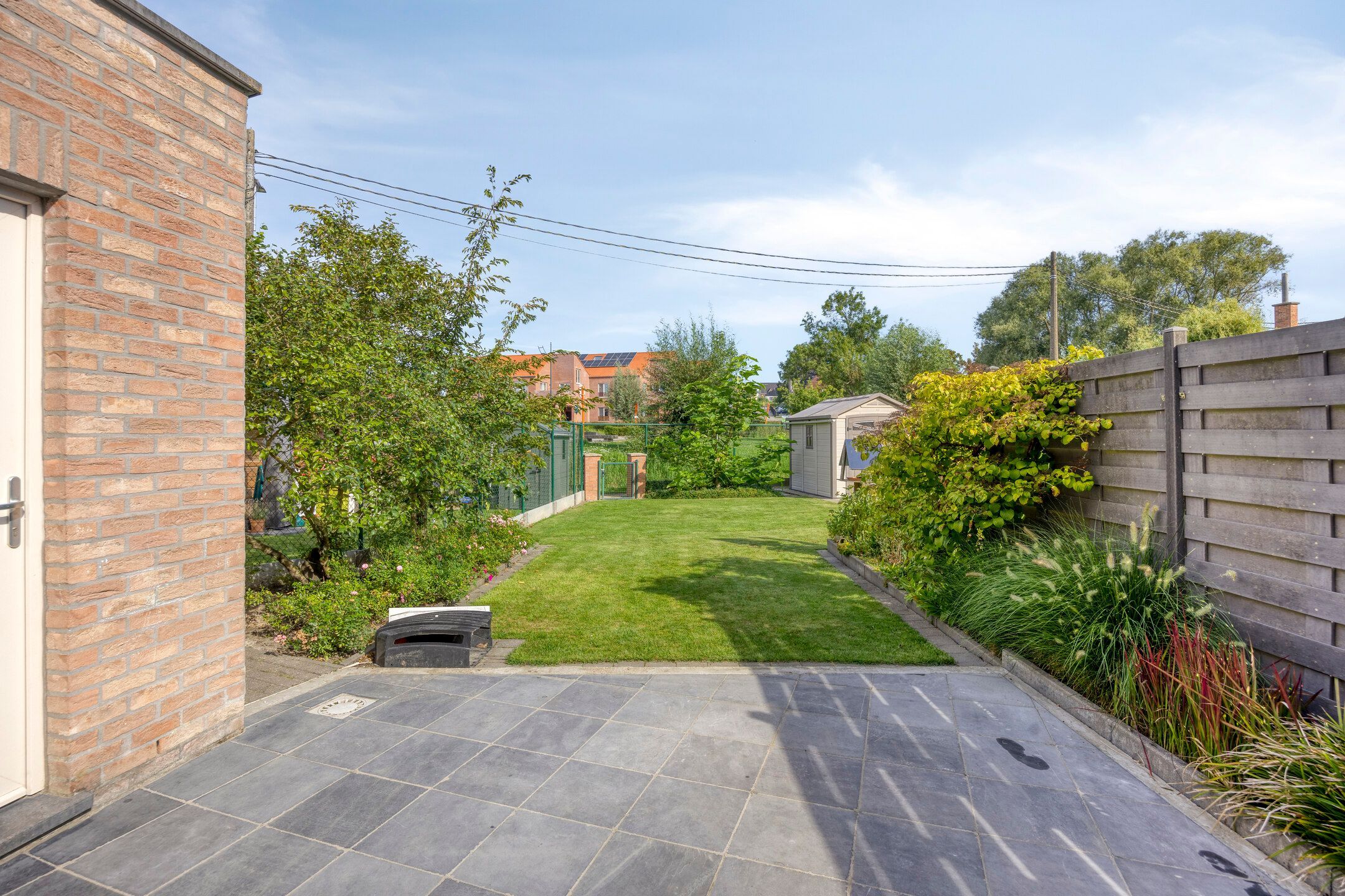 Wonen in dorpelijke charme: lichtrijke en ruime woonst foto 23