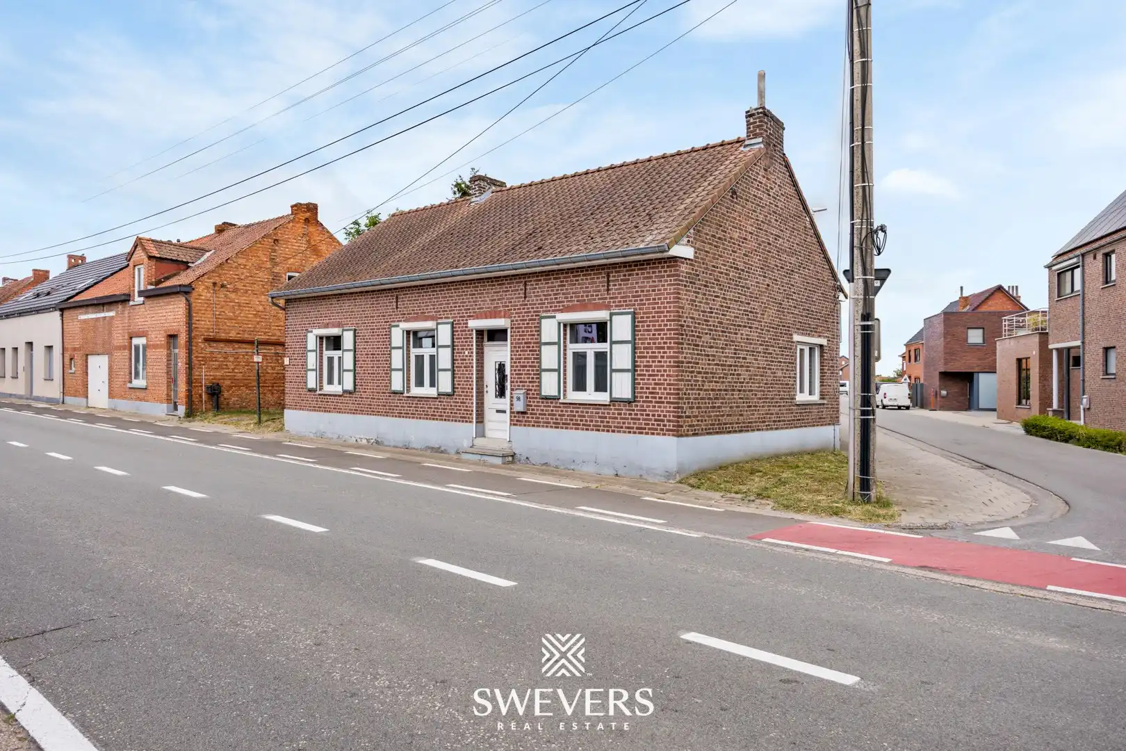 Vrijstaande fermette met ruime garage (85m²) en renovatiepotentieel op een toplocatie  foto 27