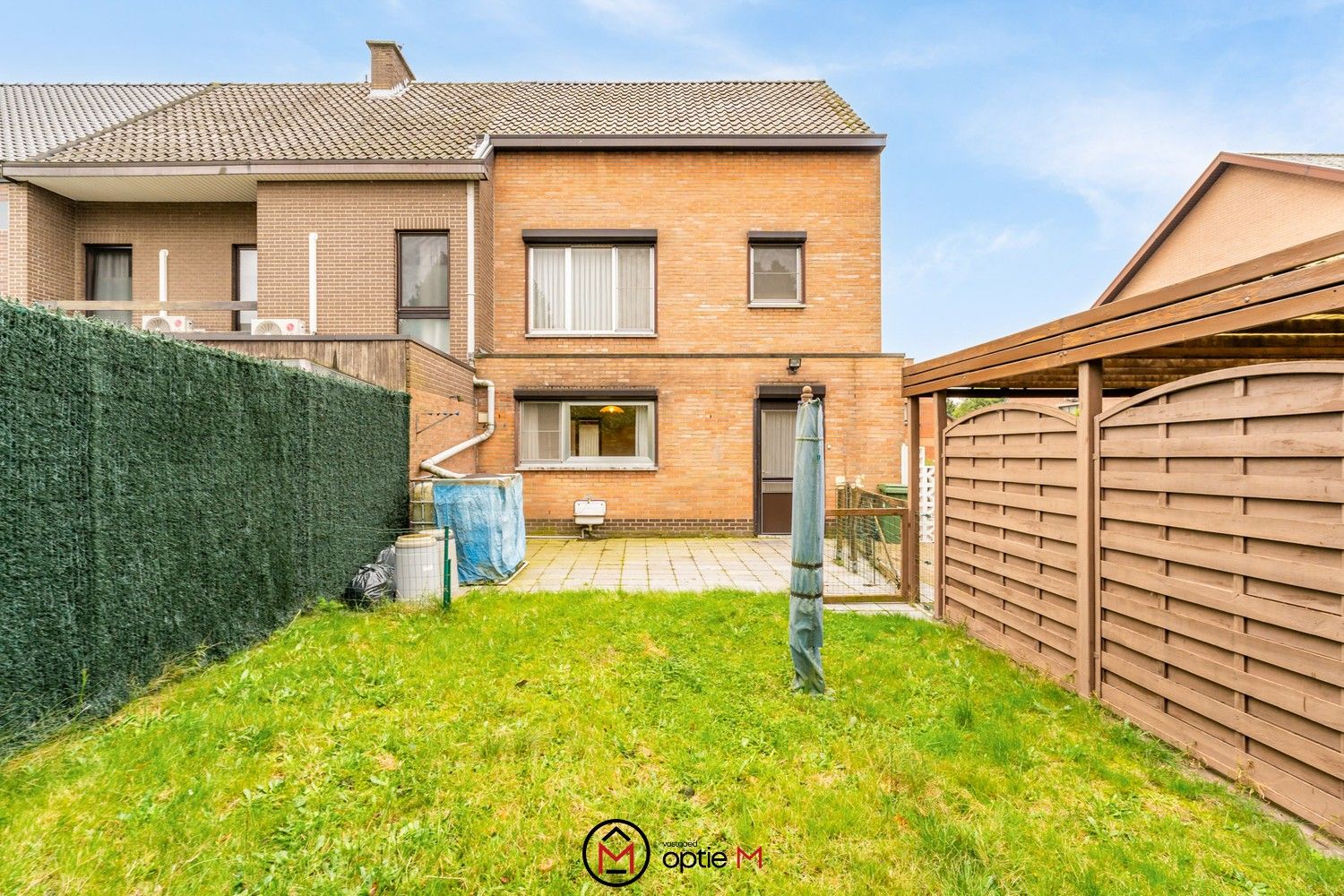 RUSTIG GELEGEN RUIME WONING MET GARAGE foto 24