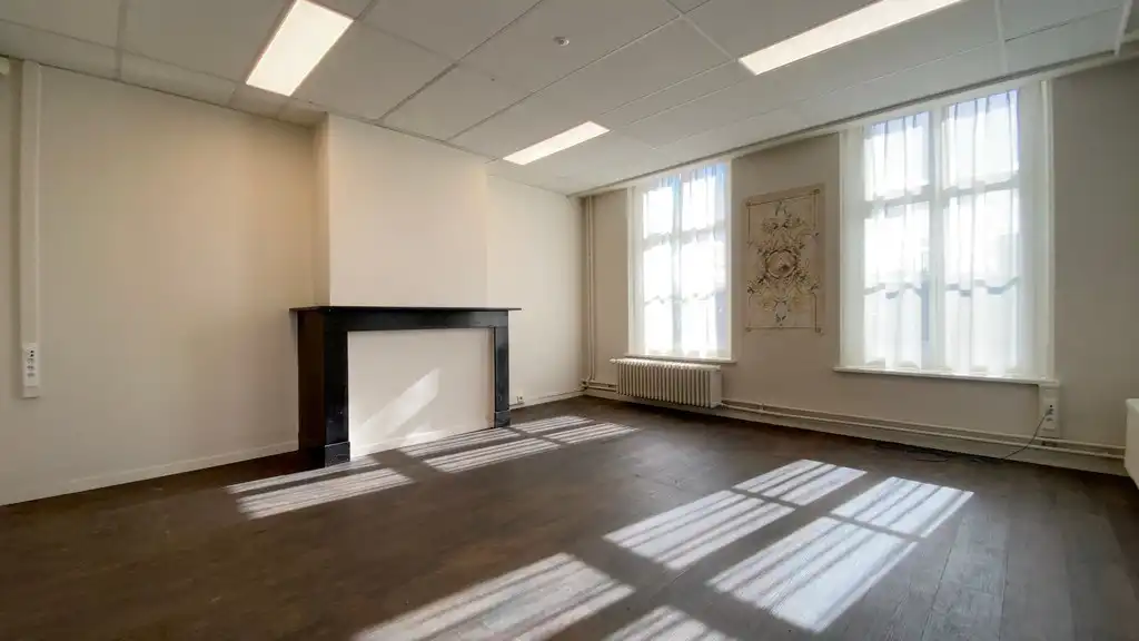 Kantoren te huur in voormalige directeurswoning in Gent foto 16