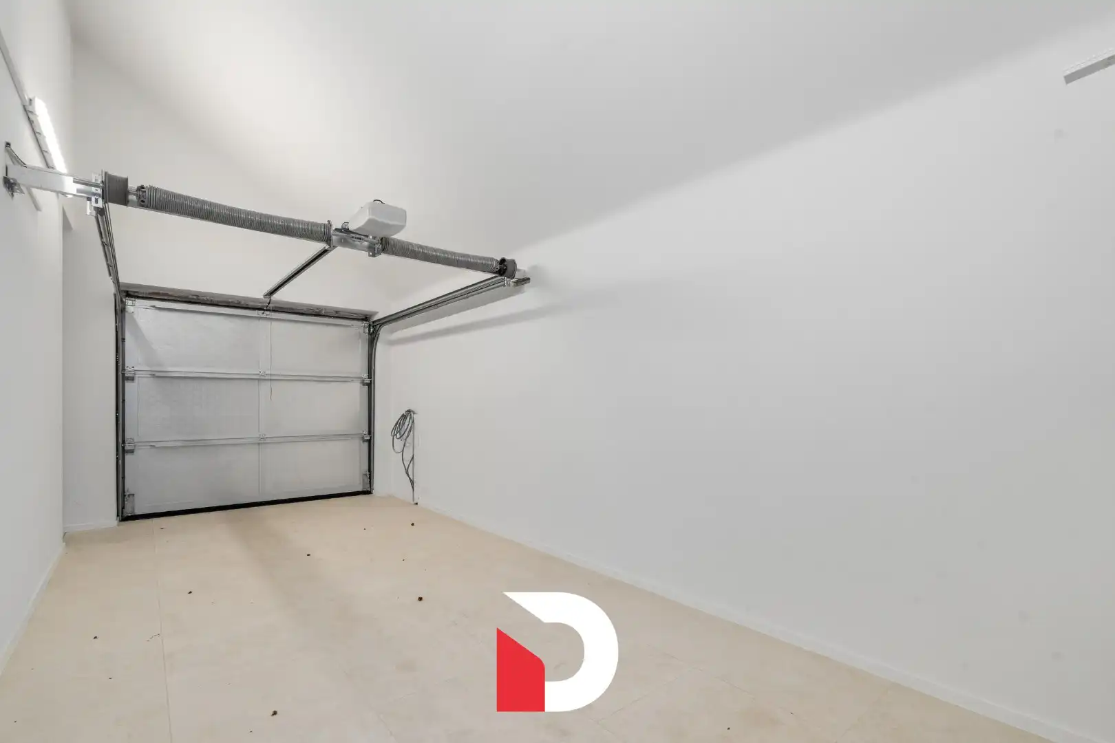 Vrijstaande villa in centrum Brugge in een oase van groen.  foto 9