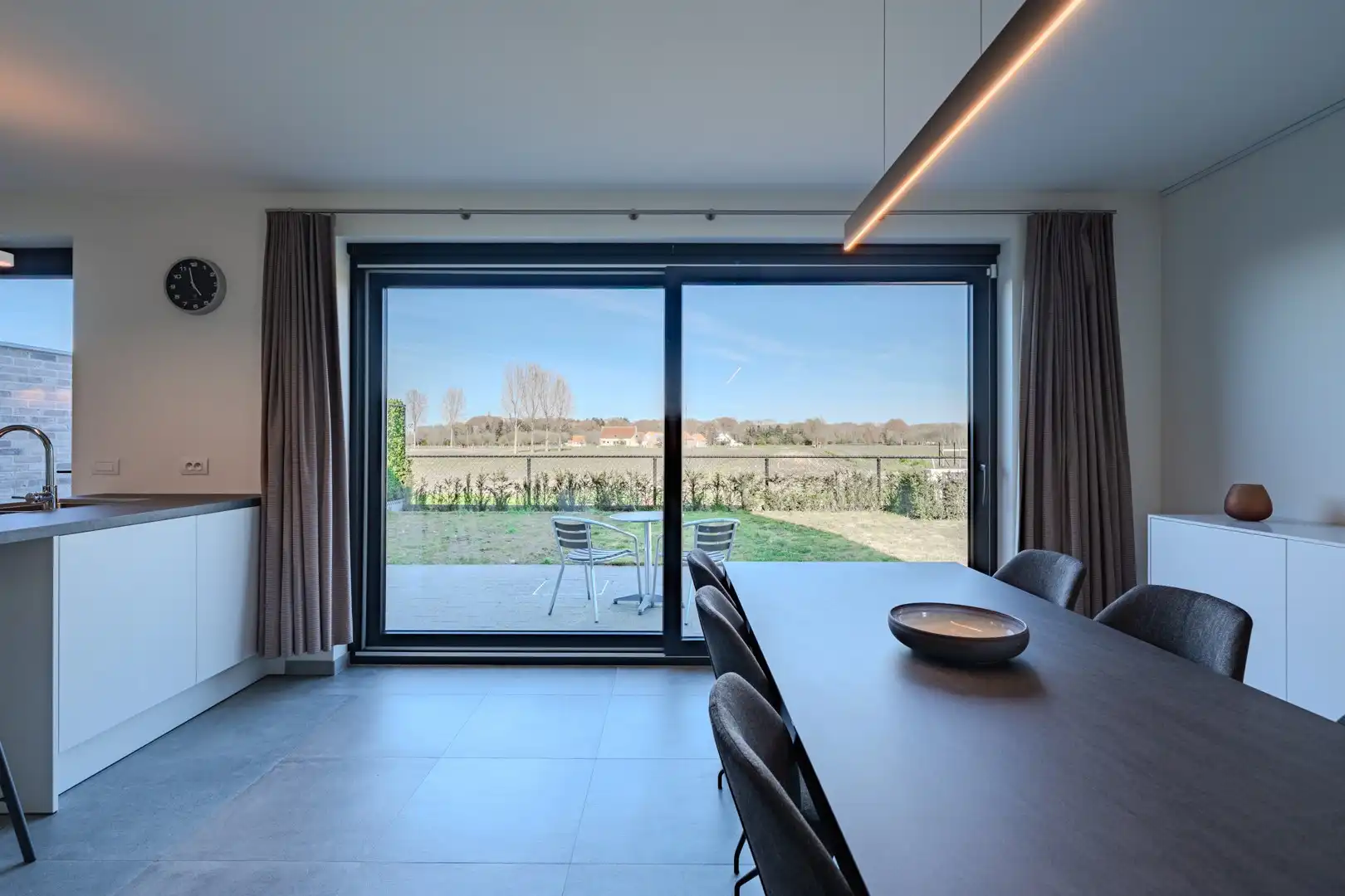 Kwaliteitsvolle recente woning (2022) met landelijk zicht foto 6