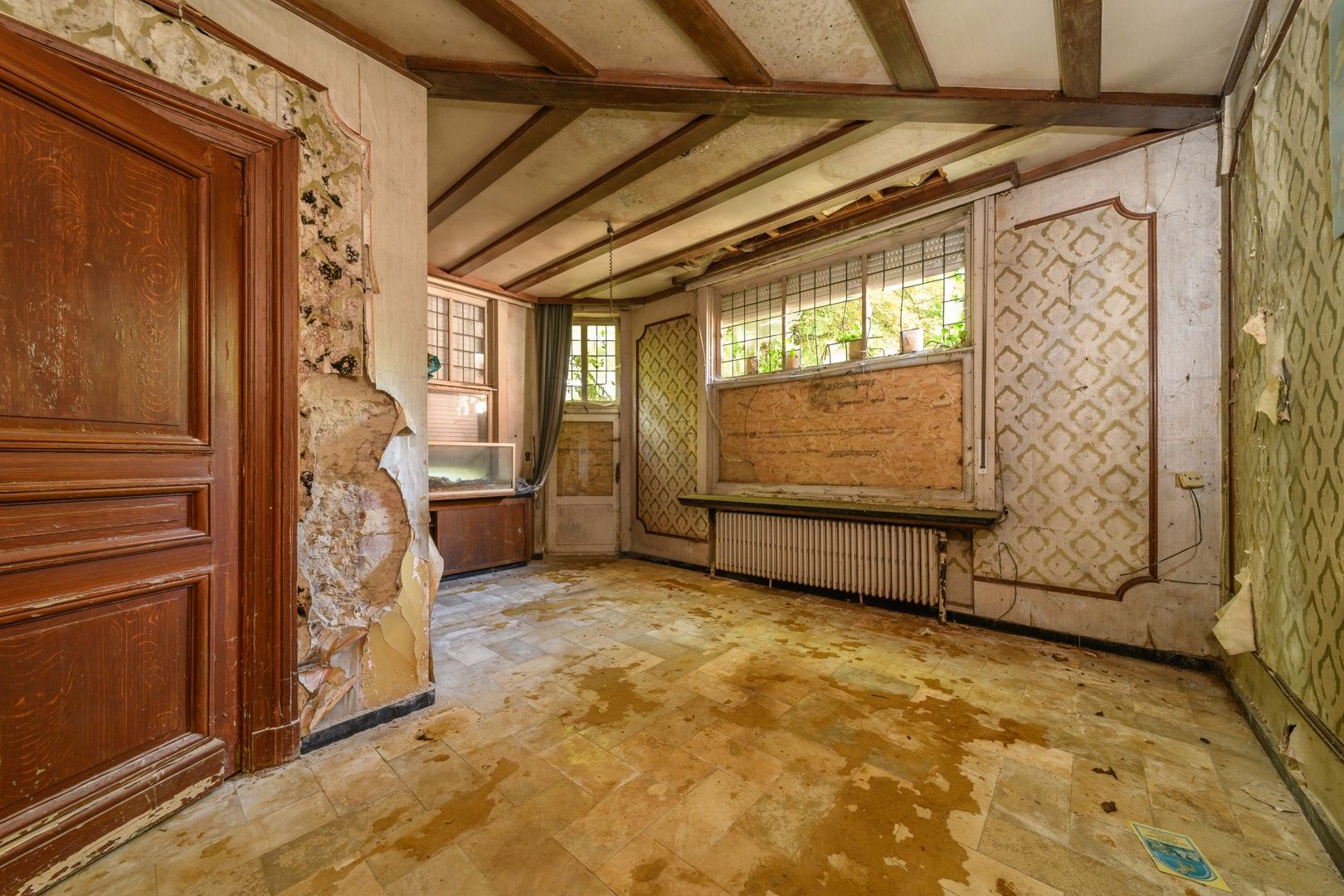 Te koop: exclusief en statig herenhuis in het centrum van Denderleeuw foto 7
