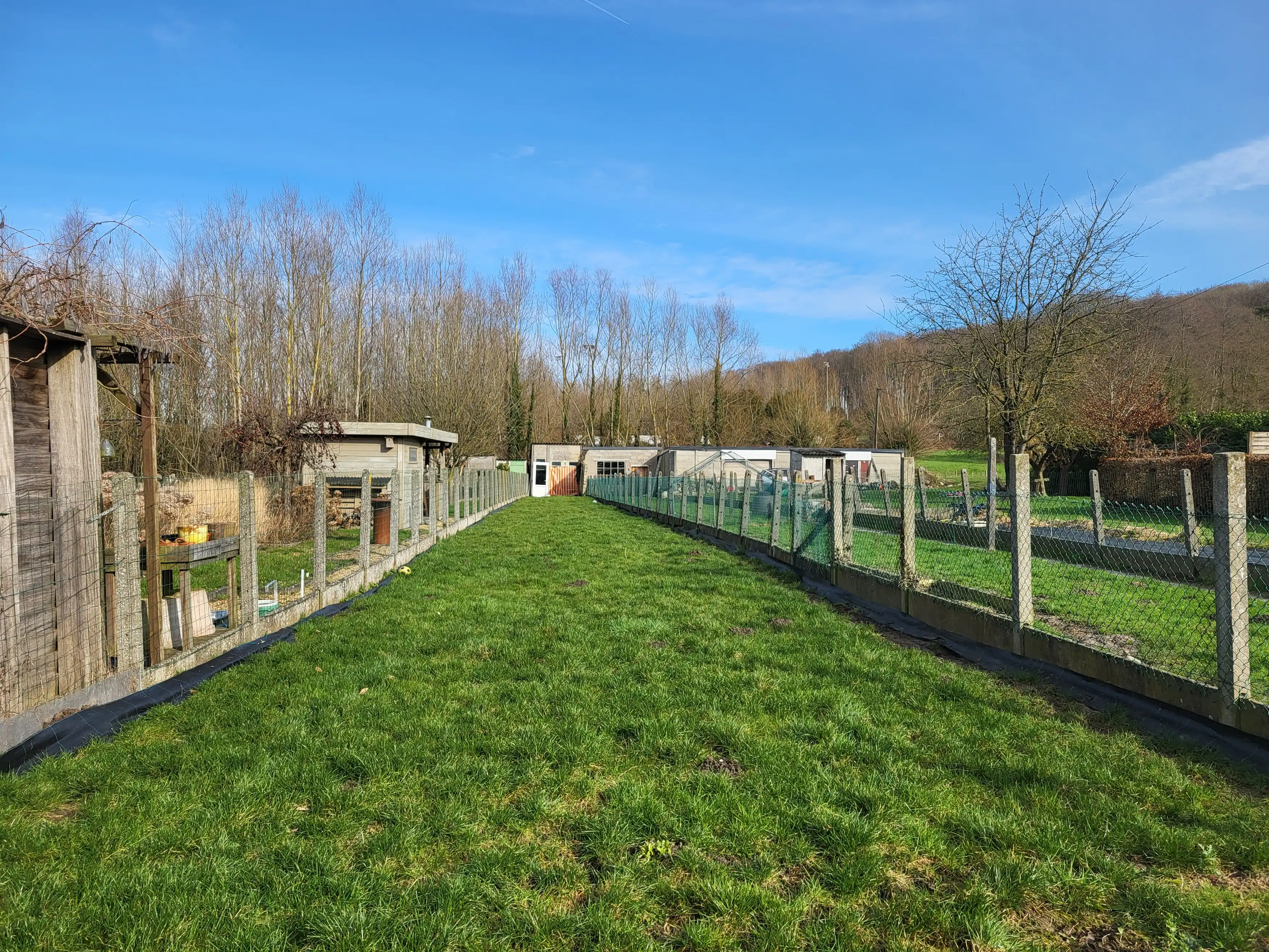 Ruime en karaktervolle gezinswoning op een perceel van 480 m² met zuidoostgerichte tuin, gelegen aan de centrumrand van Brakel.  foto 22