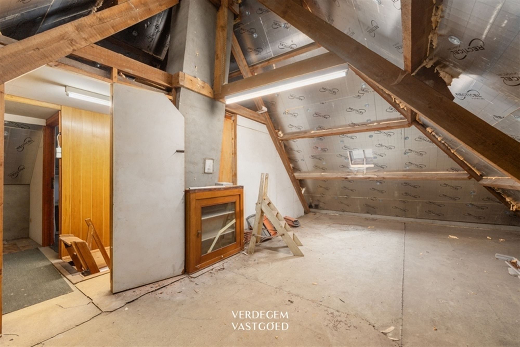 Statige burgerwoning, 3+1 slaapkamers en zalige tuin foto 24