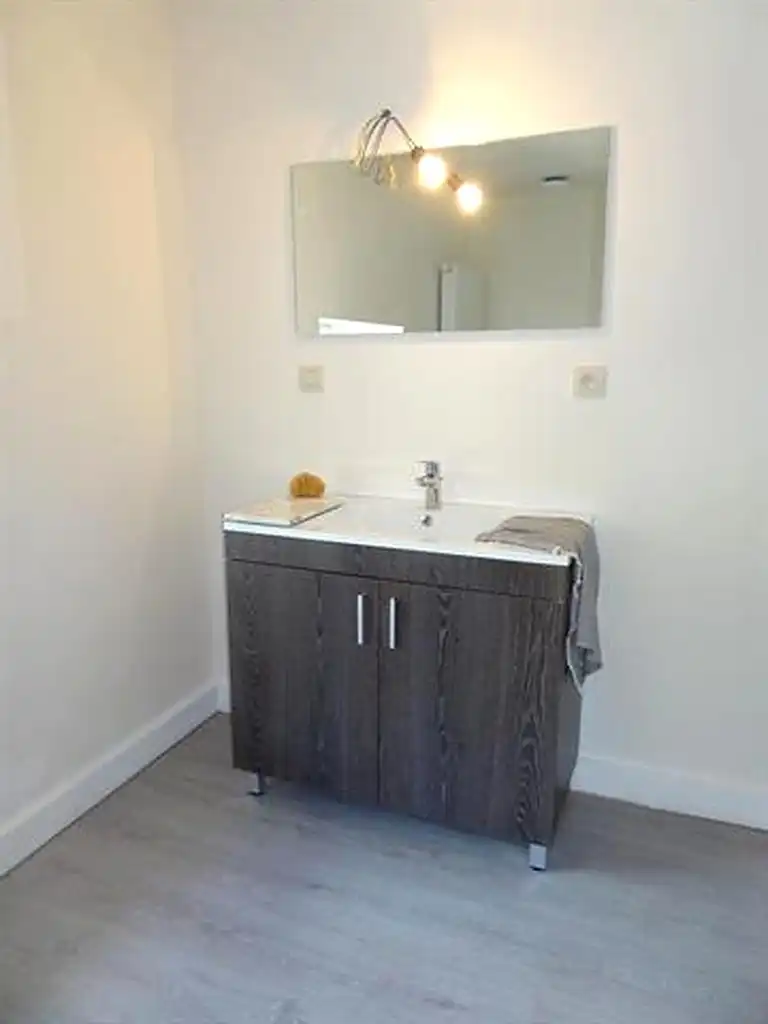 Zeer rustig gelegen ruime woning te huur foto 18