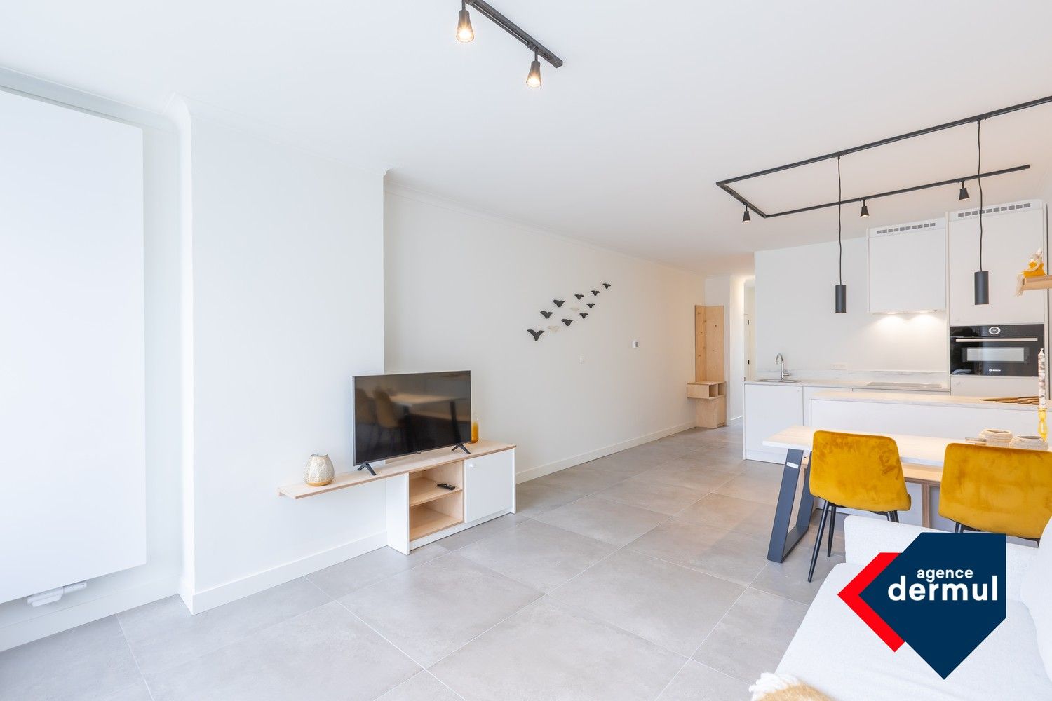 RESIDENTIE HIPPIQUE foto {{pictureIndex}}