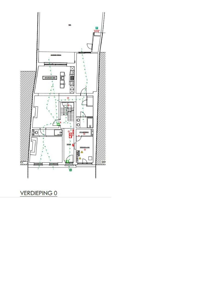 Ruime appartement met tuin foto 19