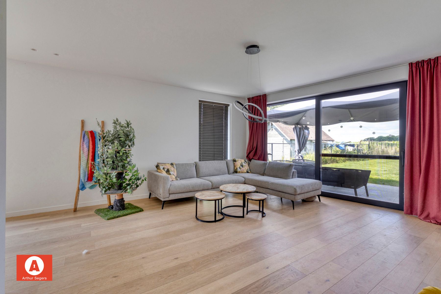 Moderne BEN-woning met 5 slaapkamers en prachtig uitzicht! foto 10