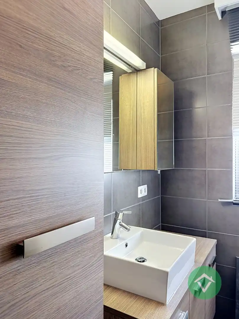 Instapklaar appartement met 2 slaapkamers te Wijnendale foto 18