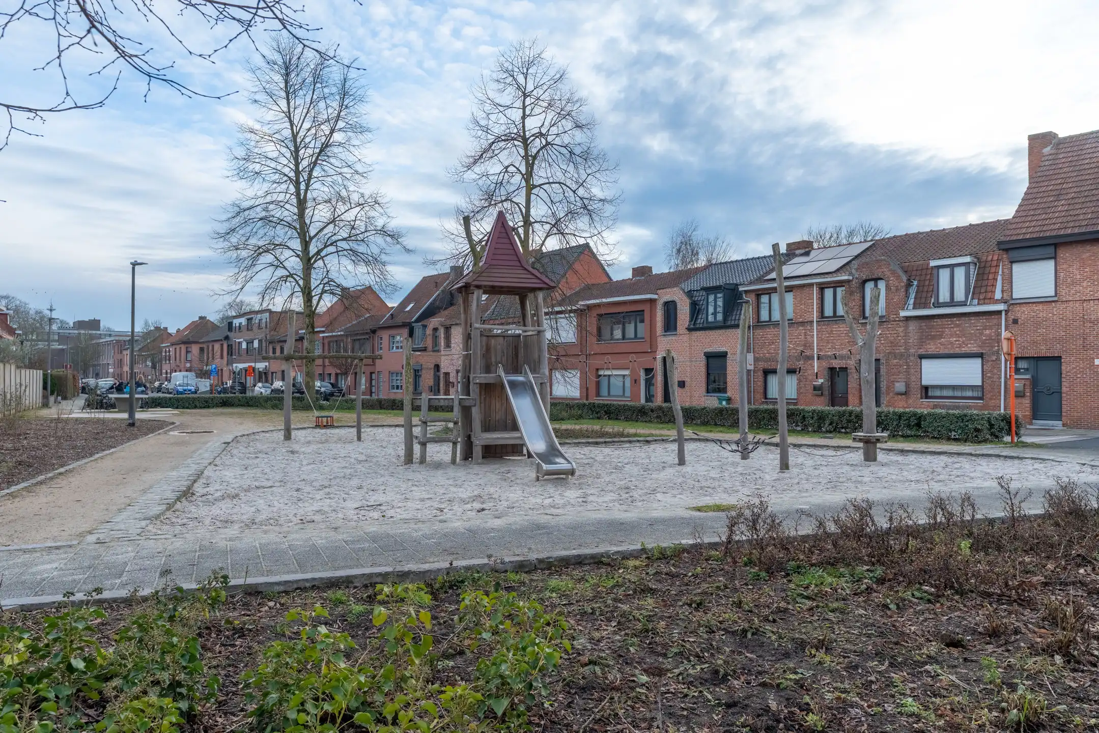 Verrassend ruime en luxueuze gezinswoning op rustige ligging foto 40