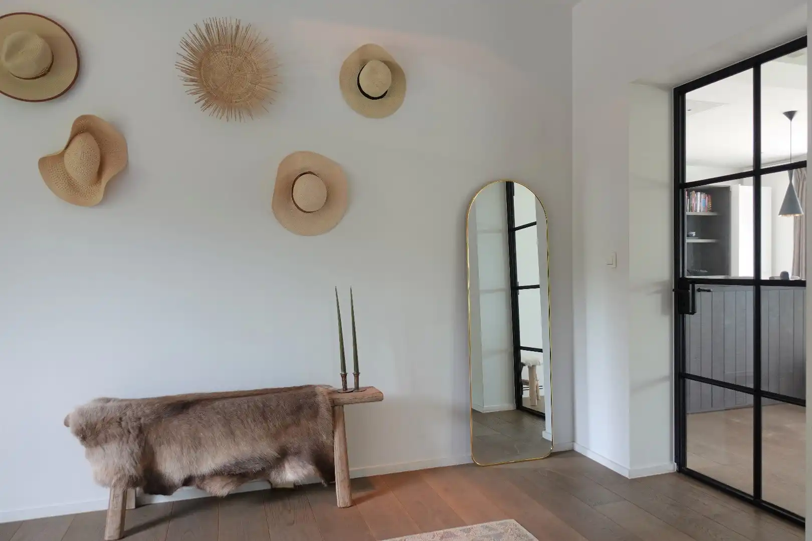 Prachtige karaktervolle villa op groot perceel nabij invalswegen foto 4