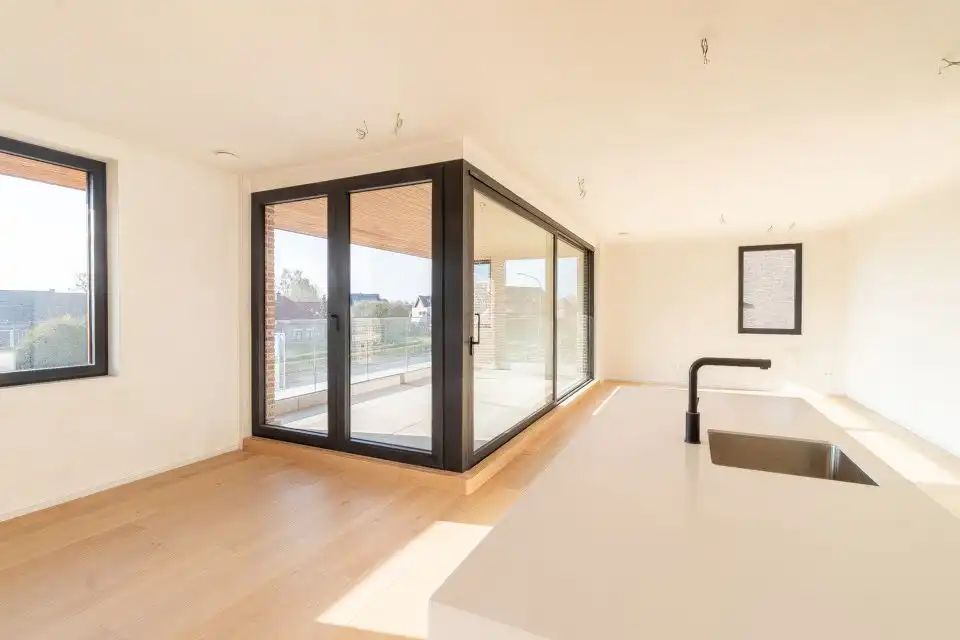 Ruim appartement met drie slaapkamers en terras in Brecht foto 7