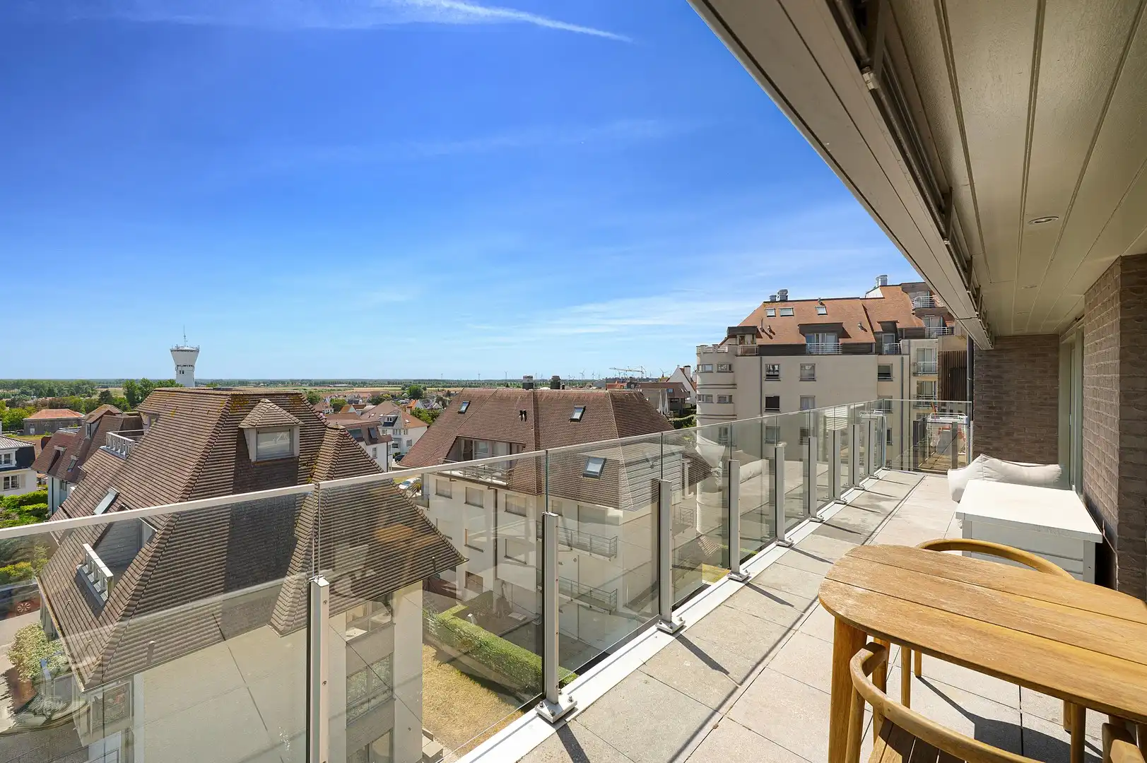 Exclusieve mezzanine met panoramisch frontaal zeezicht – Residentie Royal Navy foto 10