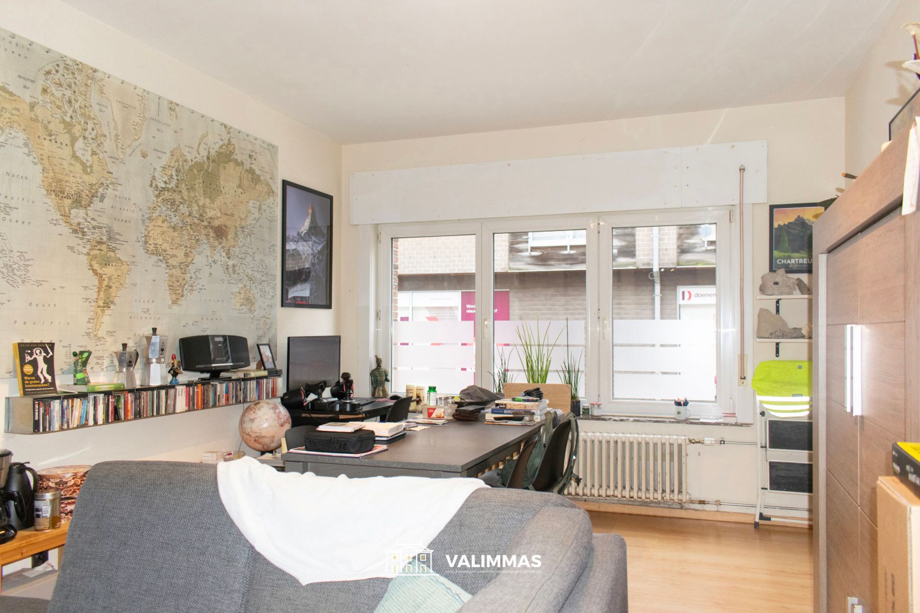 Welgelegen gelijkvloersappartement met groot terras en tuin foto 6