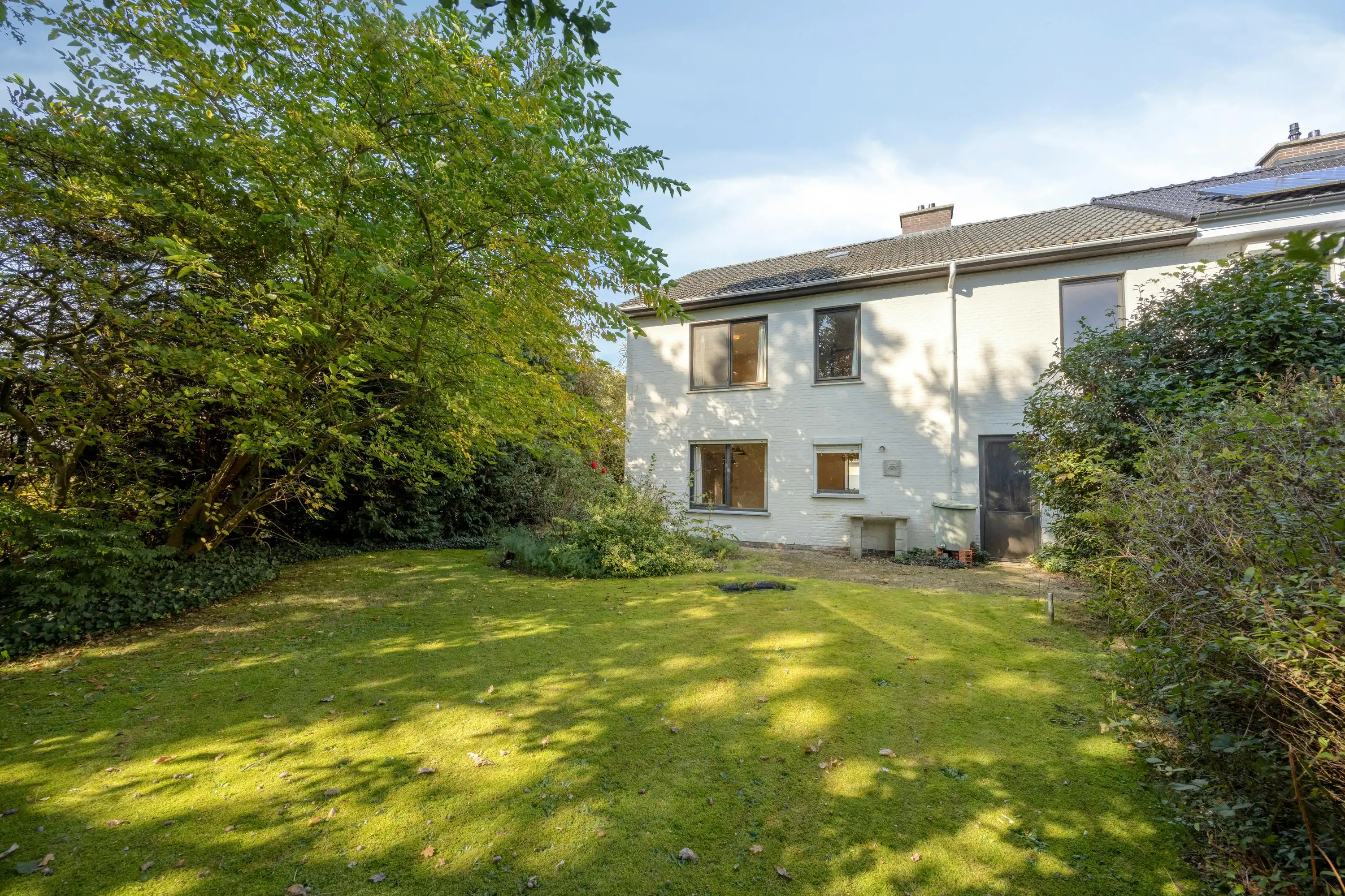 Goed gelegen, te renoveren huis te koop in Lichtaart foto 24