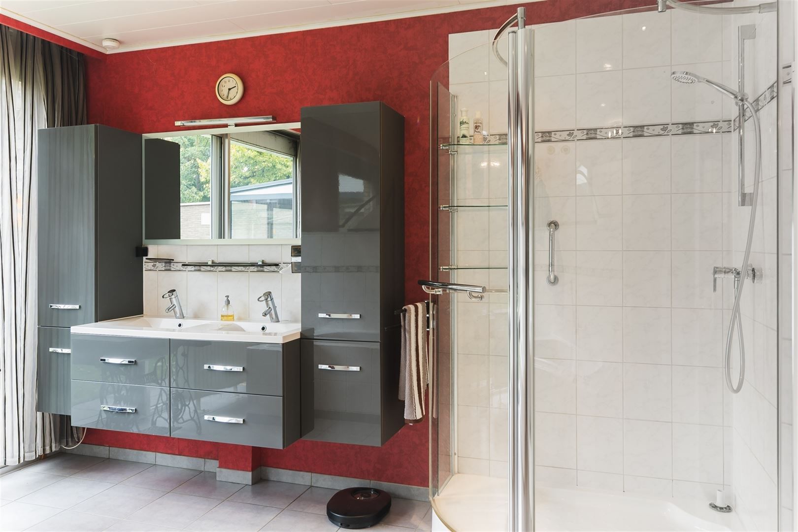Uniek gelijkvloersappartement met tuin, dubbele garage en tal van mogelijkheden foto 19