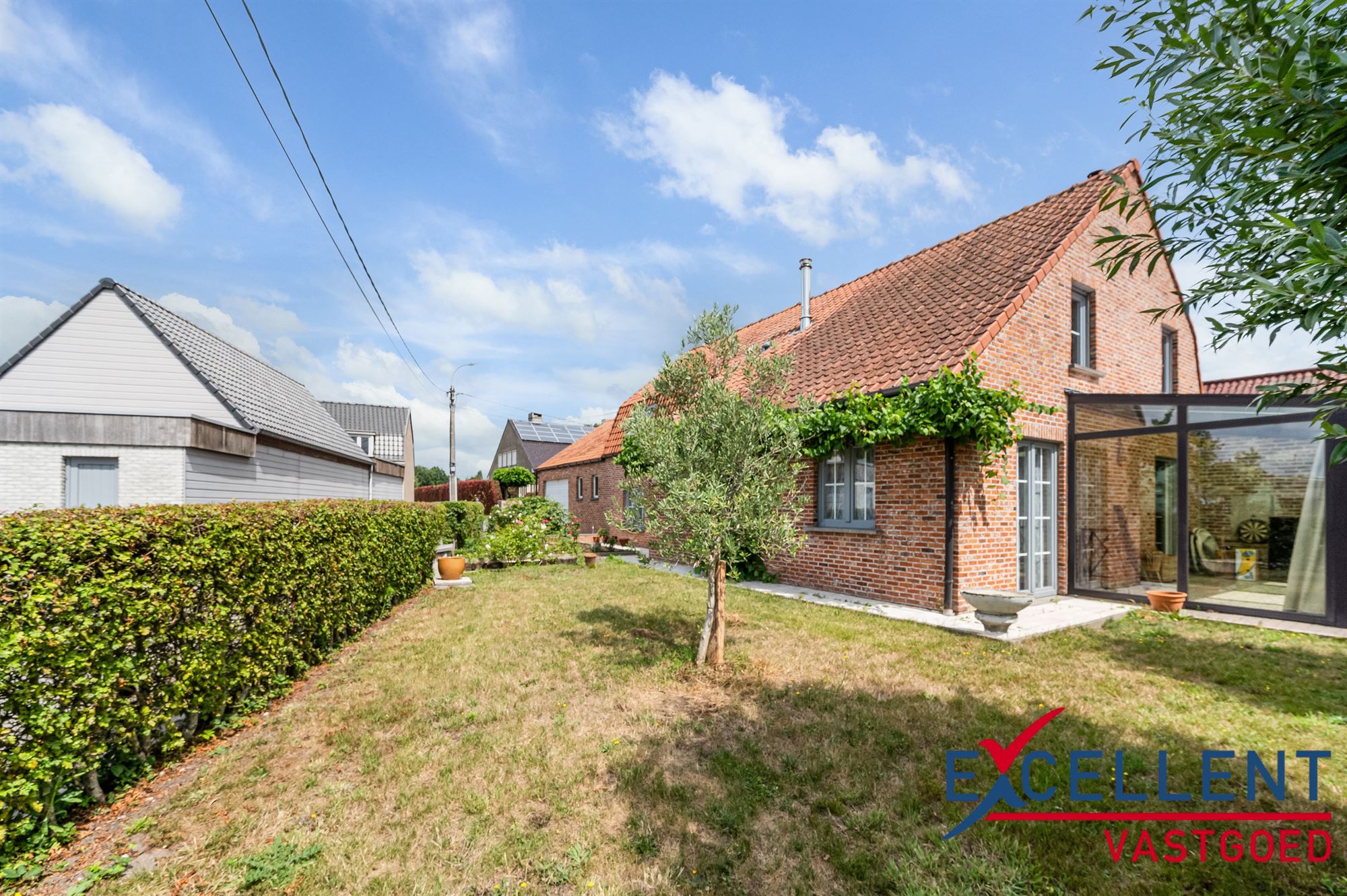 Charmante woning in doodlopende straat te koop foto 18